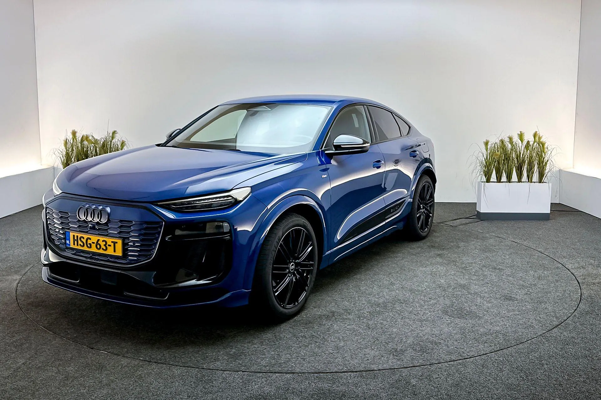 Audi Q6 e-tron