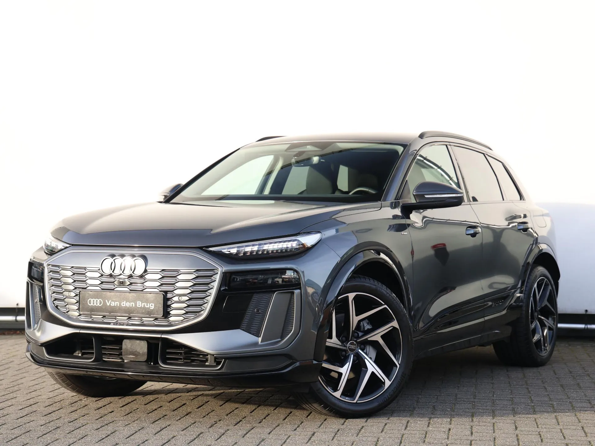Audi Q6 e-tron