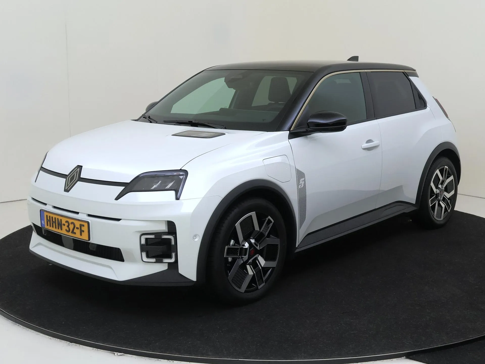 Renault 5 urban range techno 40 kWh