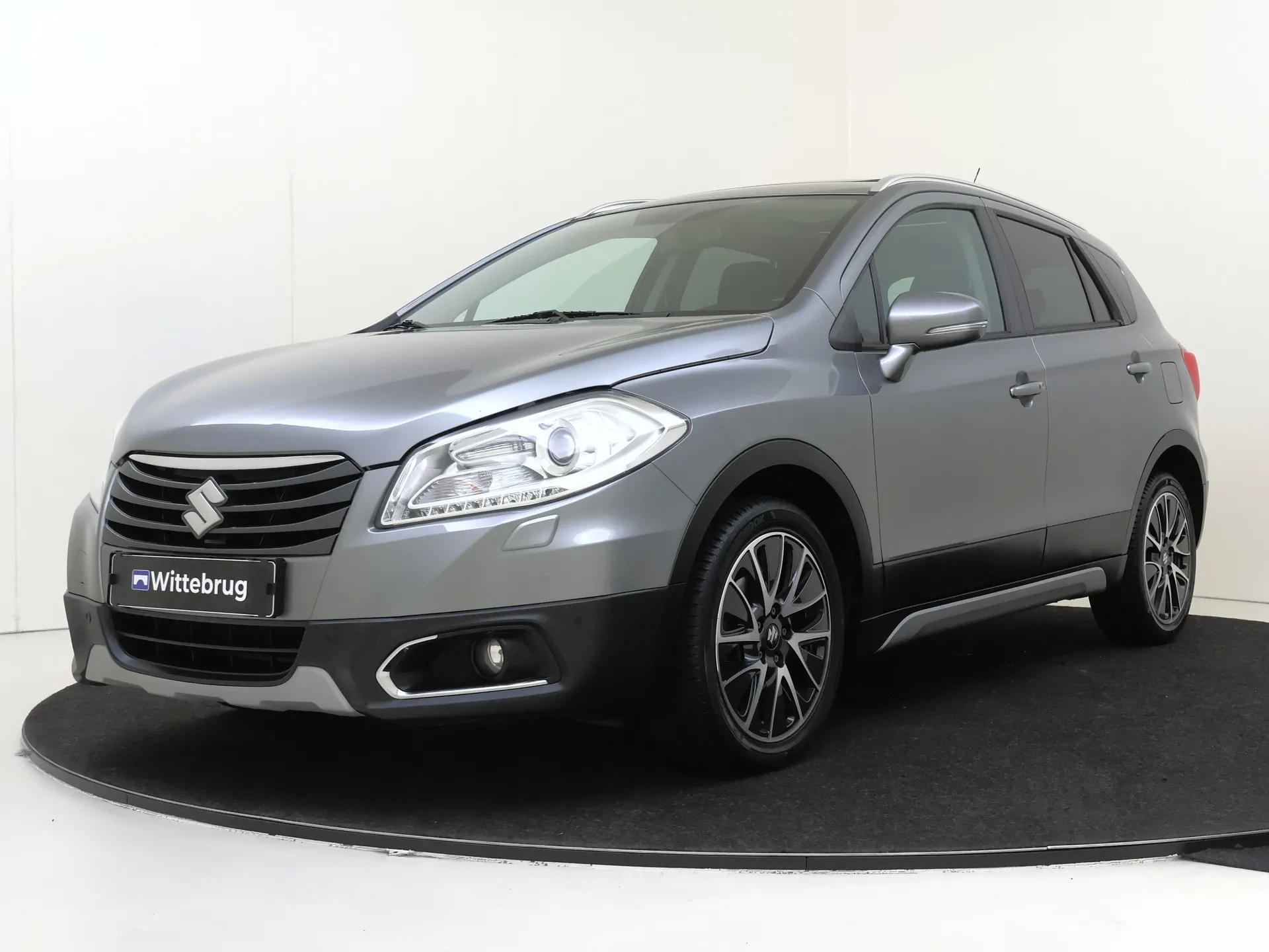 Suzuki S-Cross SX4 1.6 High Executive