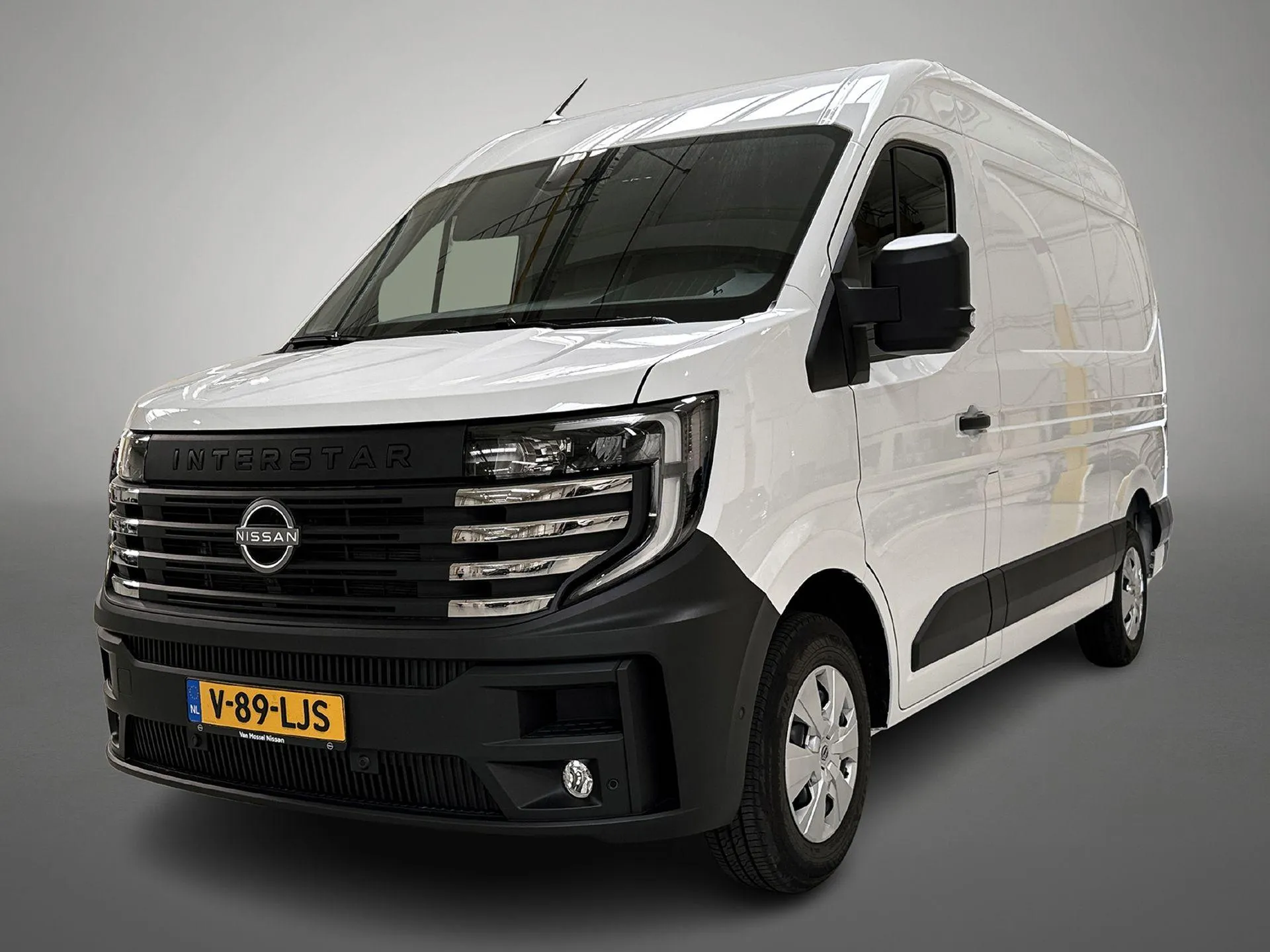 Nissan Interstar Interstar-e L2H2 Limited 87 kWh