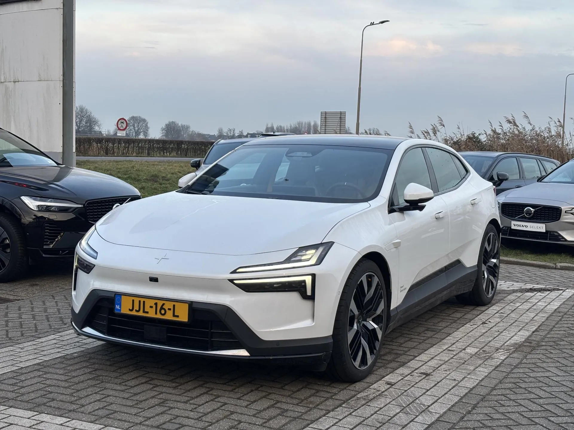 Polestar 4 Long Range Dual motor Performance Prime 100 kWh