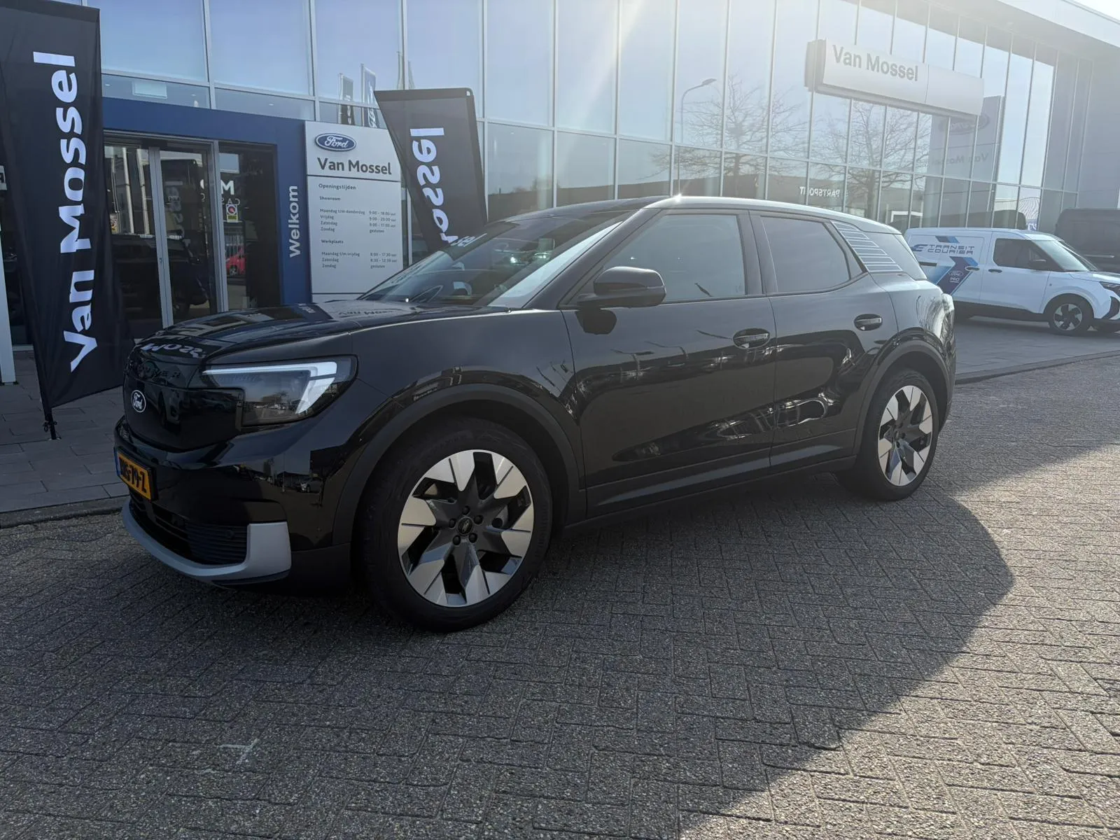 Ford Explorer Premium Extended Range RWD 77 kWh