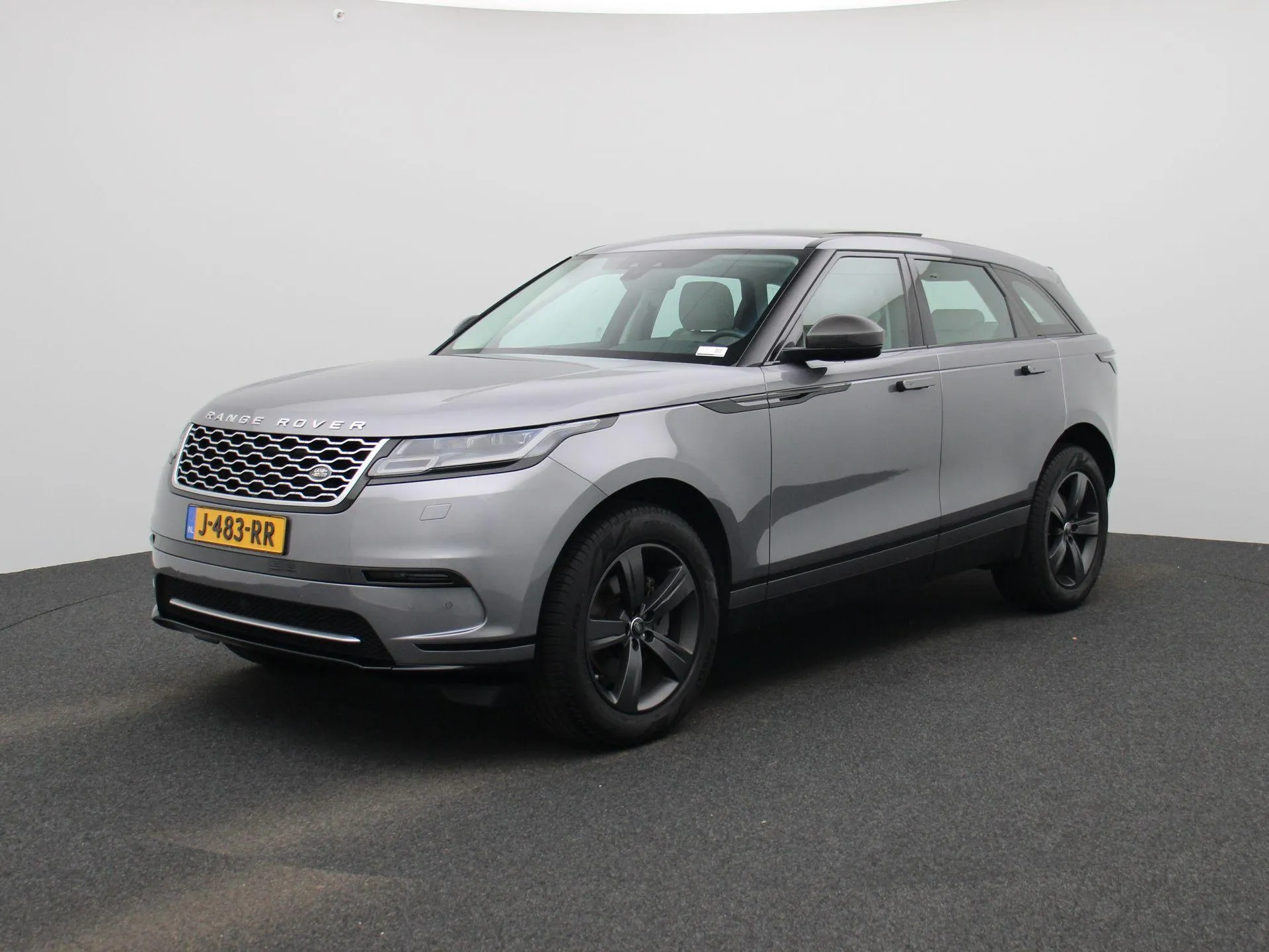 Land Rover Range Rover Velar 2.0 P250 Turbo AWD Carbon Edition