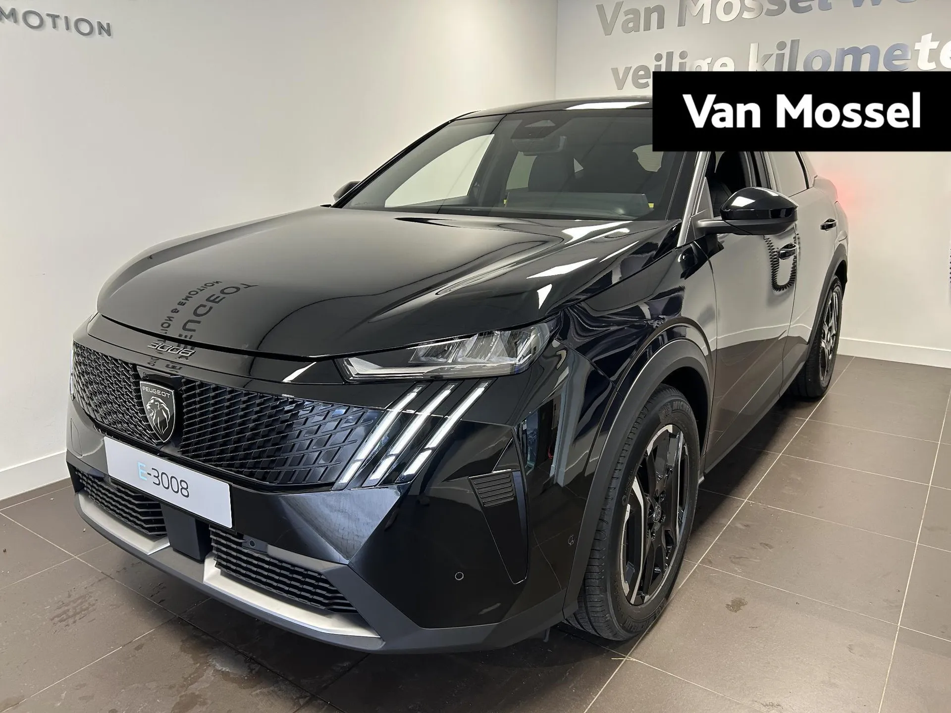 Peugeot e-3008 Allure Avantage 210 73 kWh