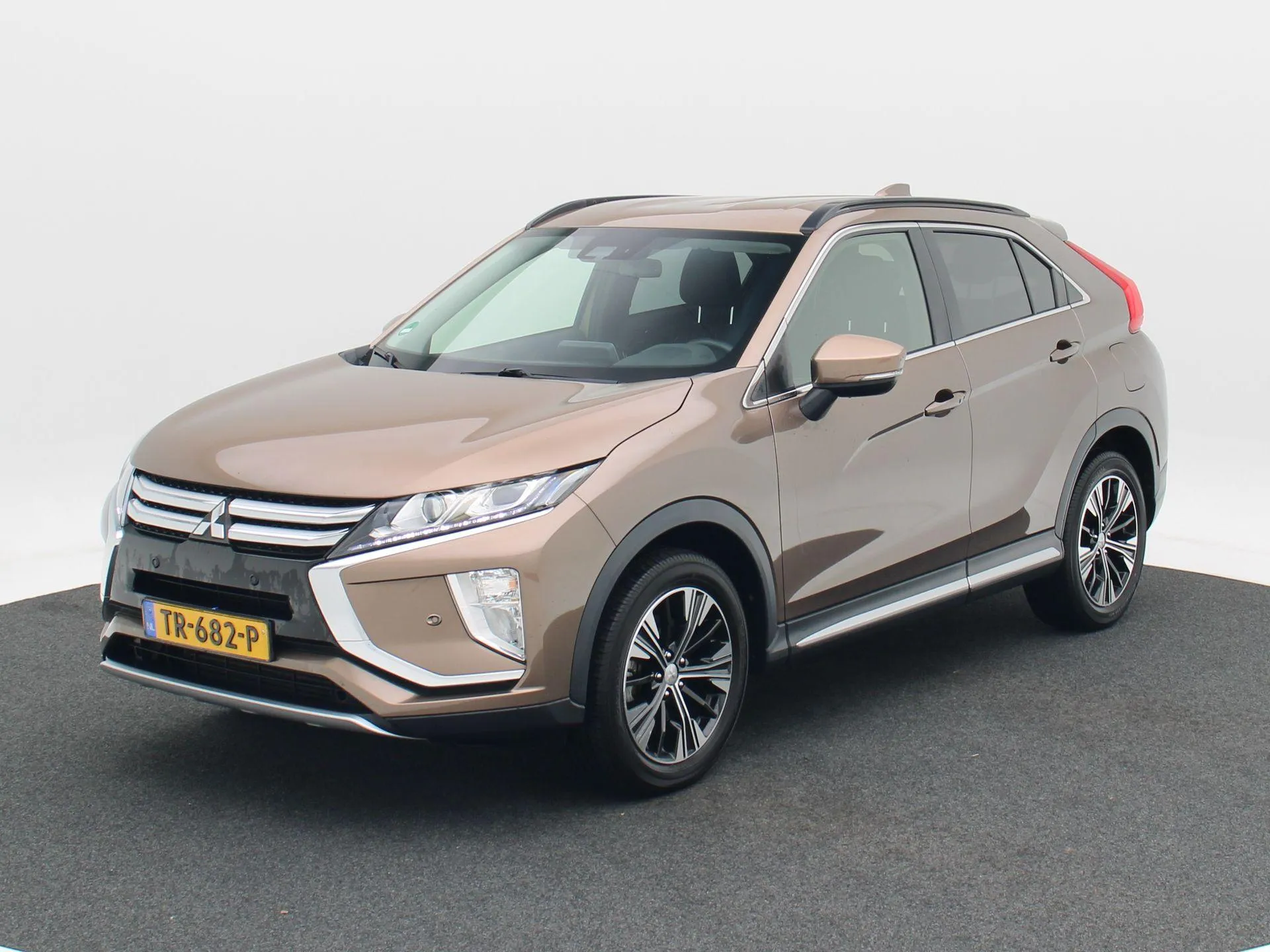 Mitsubishi Eclipse Cross 1.5 DI-T Intense 163 Pk Automaat