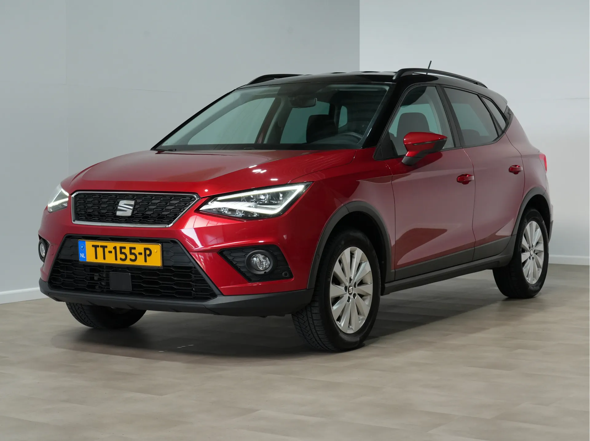 SEAT Arona 1.0 TSI 95pk Style Business Intense