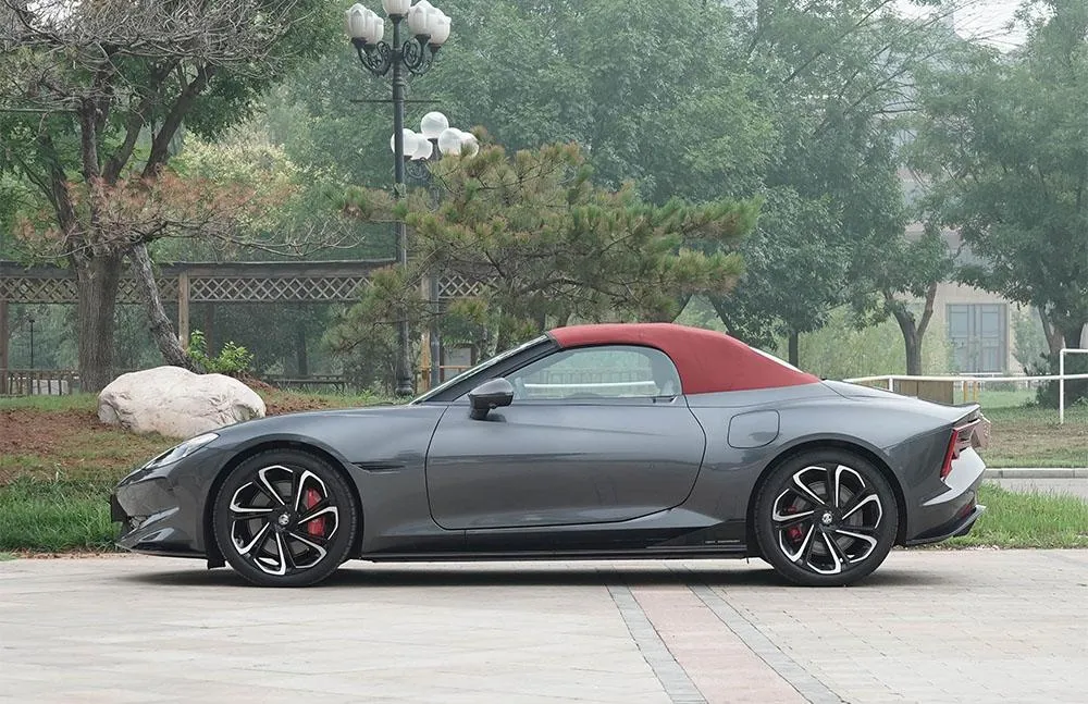 MG Cyberster GT 77kWh AWD Dual Motor