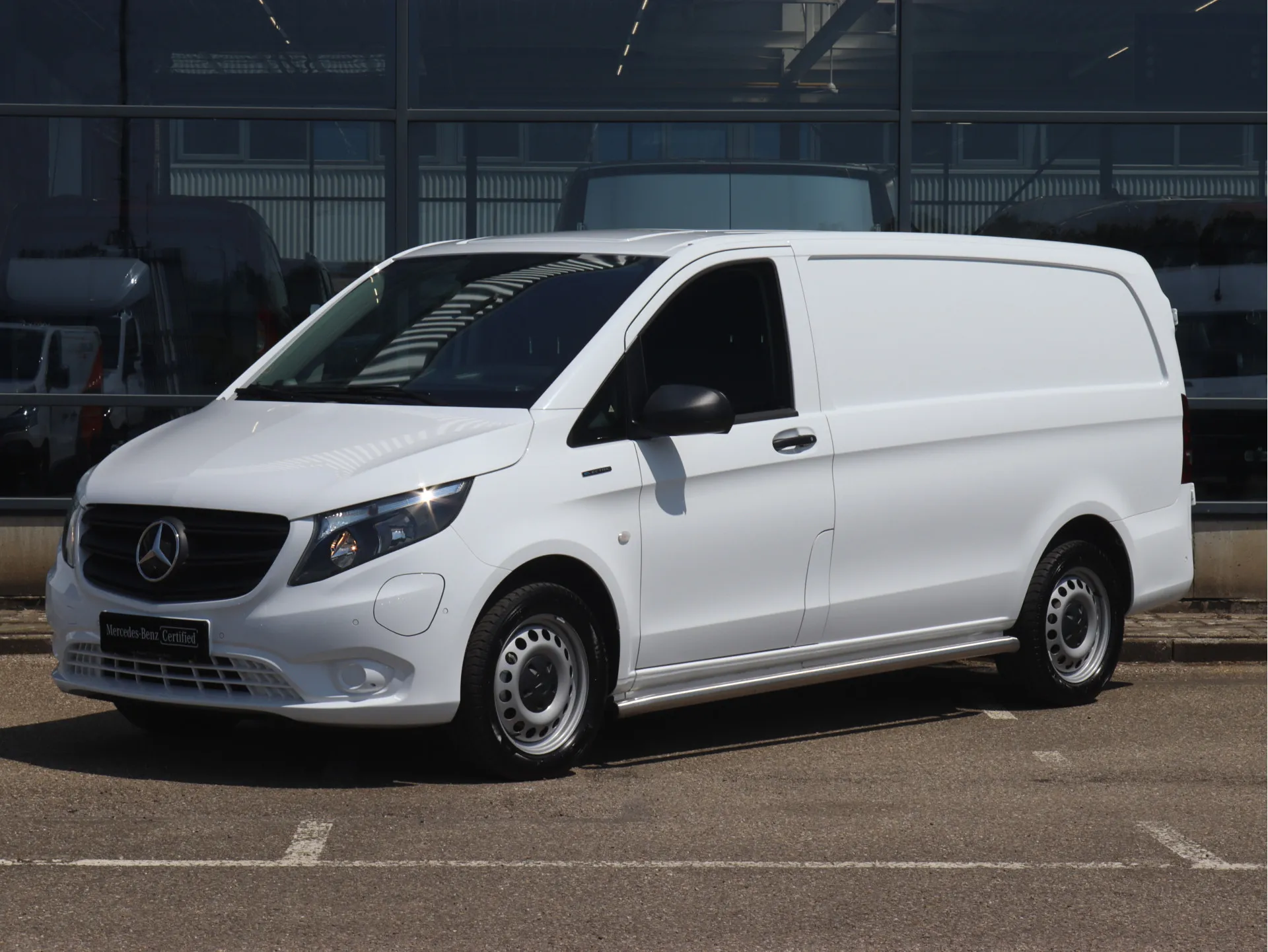 Mercedes-Benz eVito L2 66 kWh | AIRCO/NAVI/CAMERA | Certified