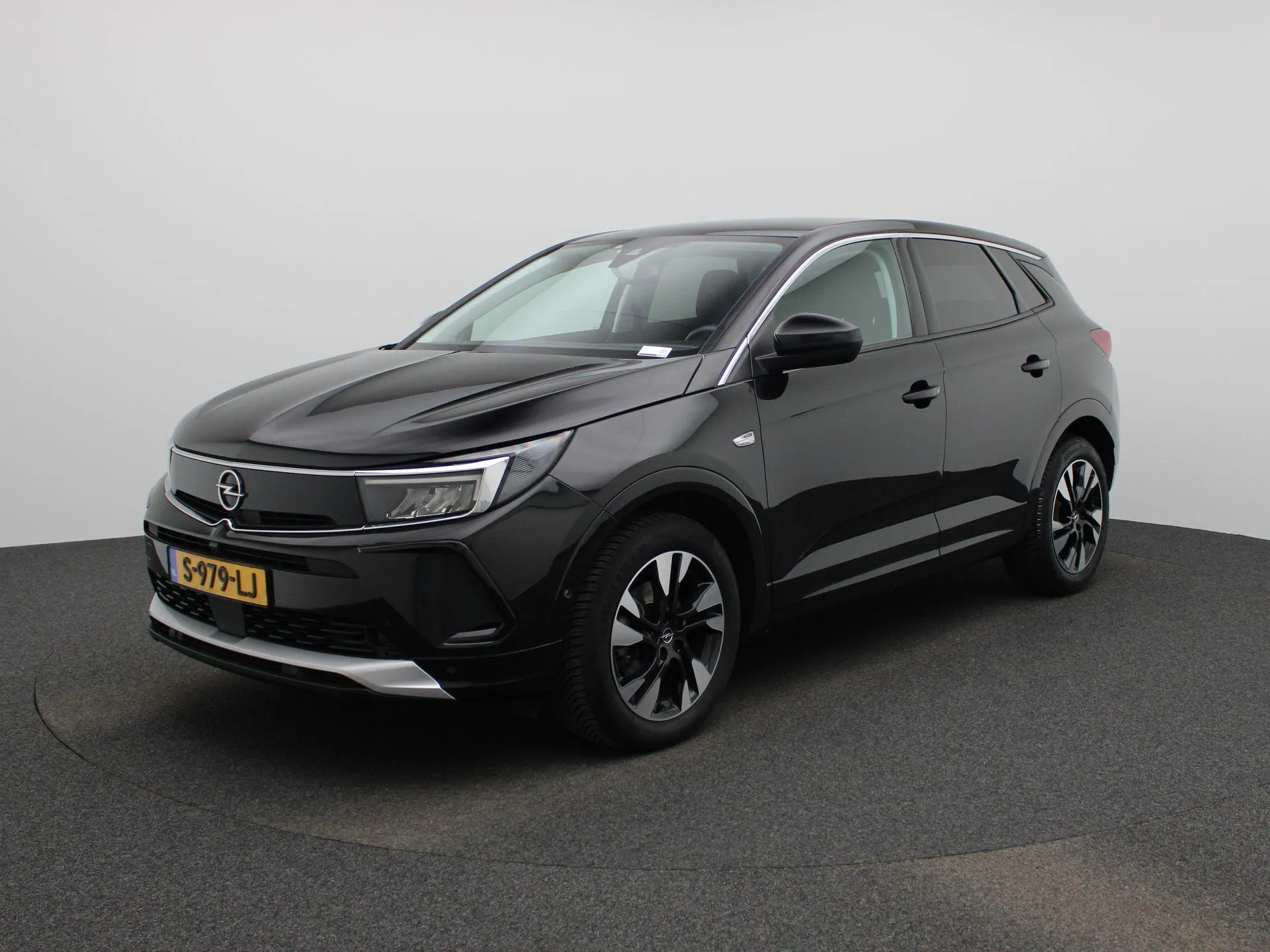 Opel Grandland 1.2 Turbo Level 3