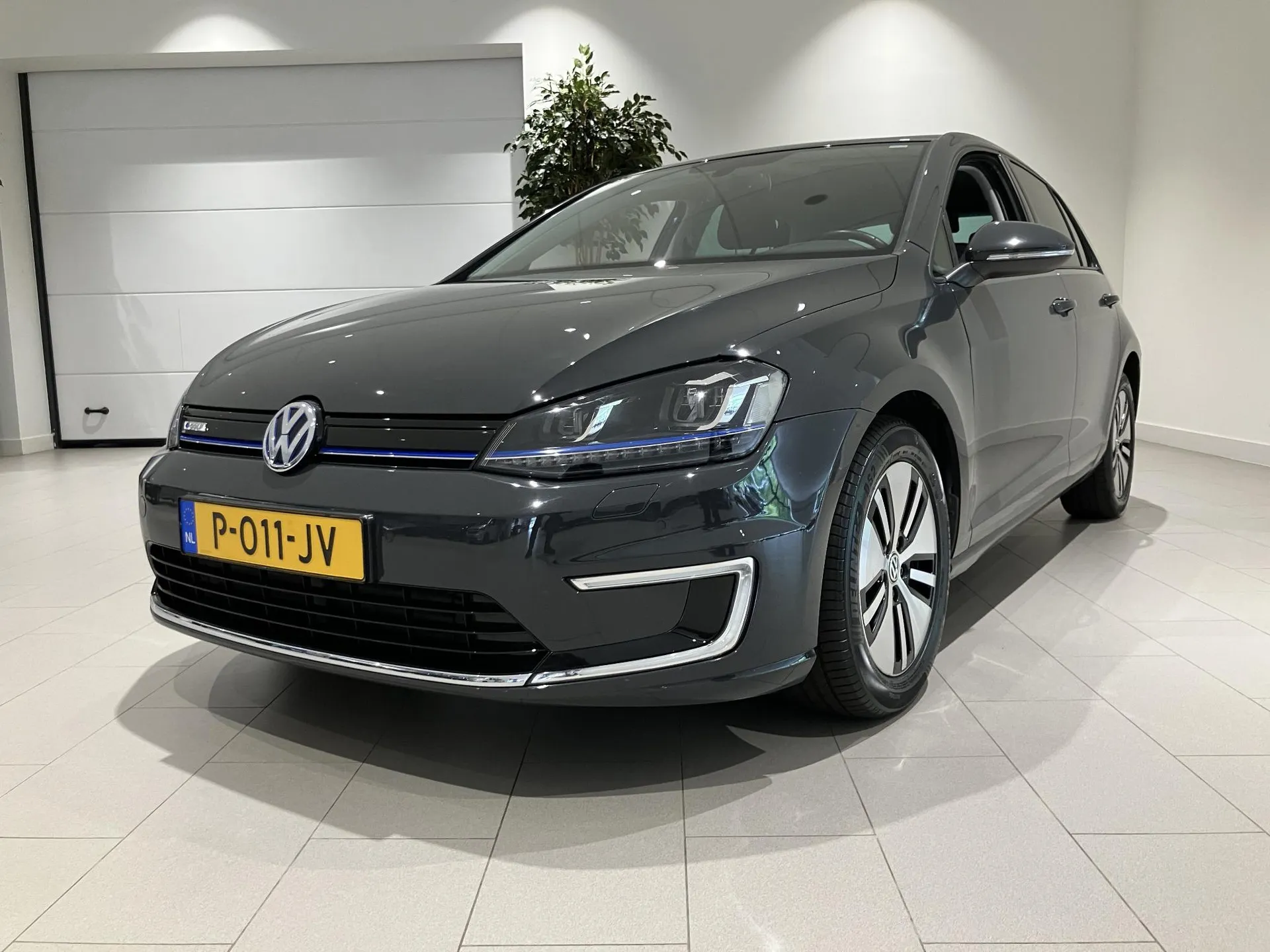 Volkswagen e-Golf e-Golf 116 PK