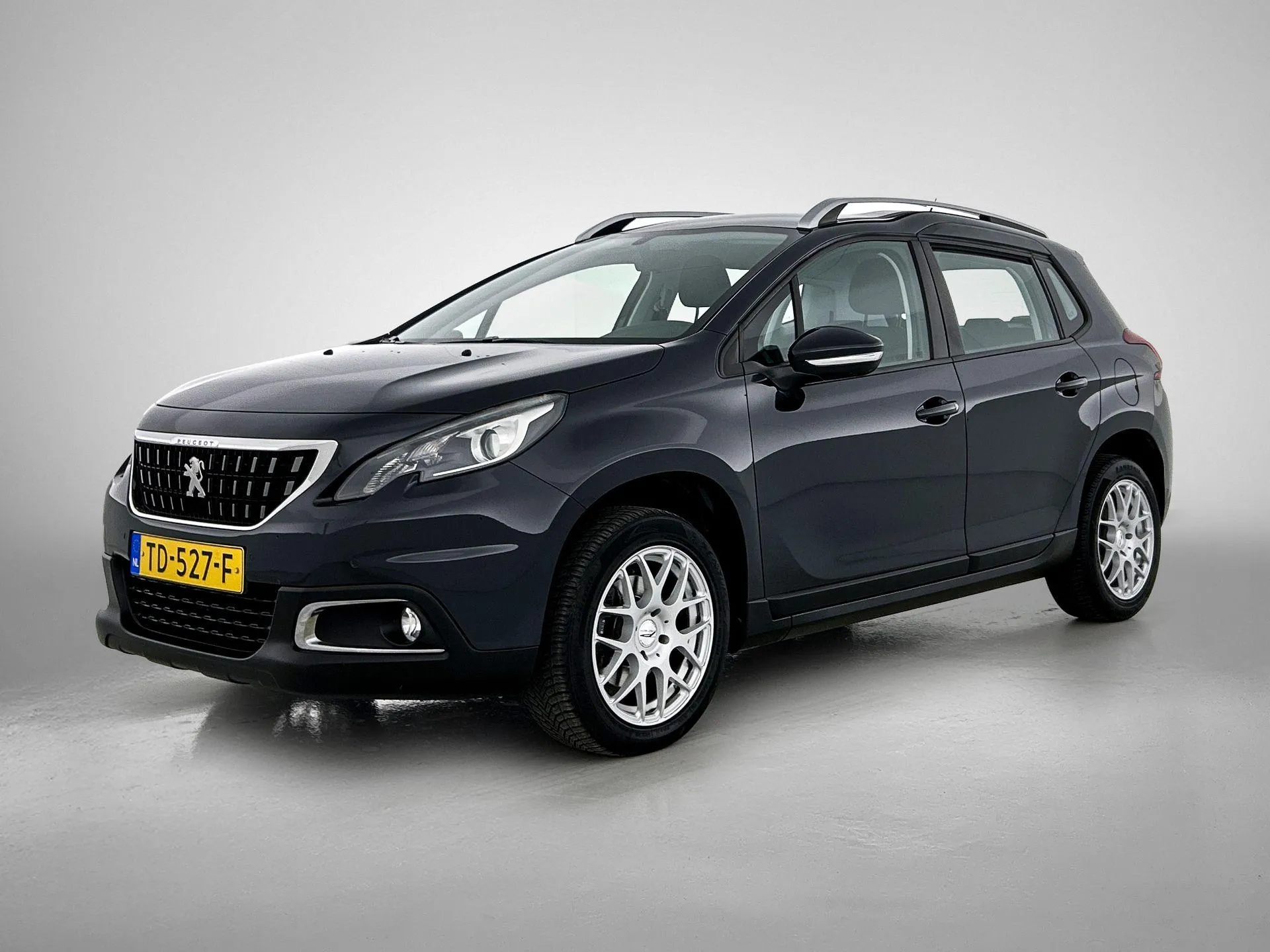 Peugeot 2008 1.2 PureTech Blue Lion