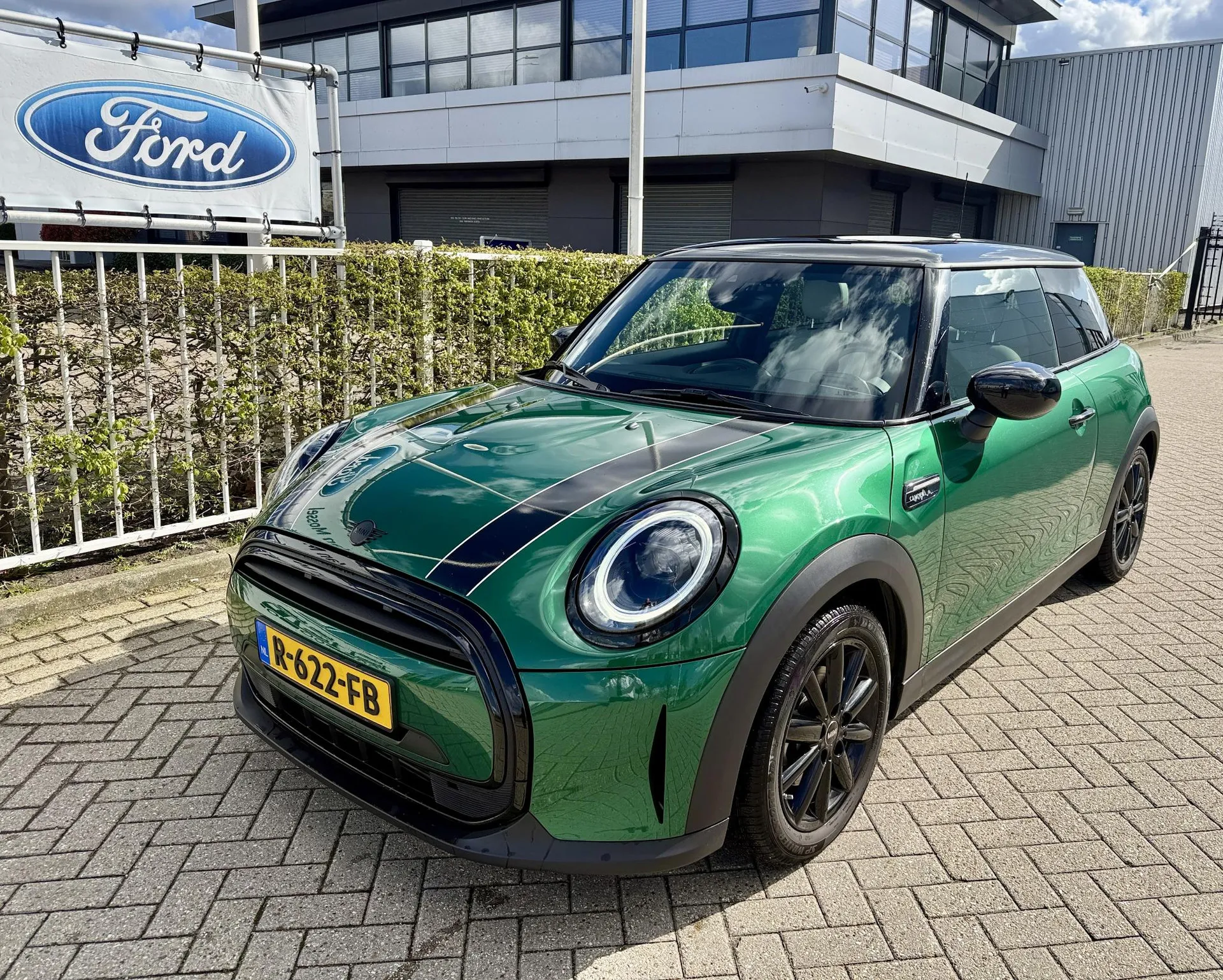 MINI Cooper Mini 1.5 Camden Plus Edition