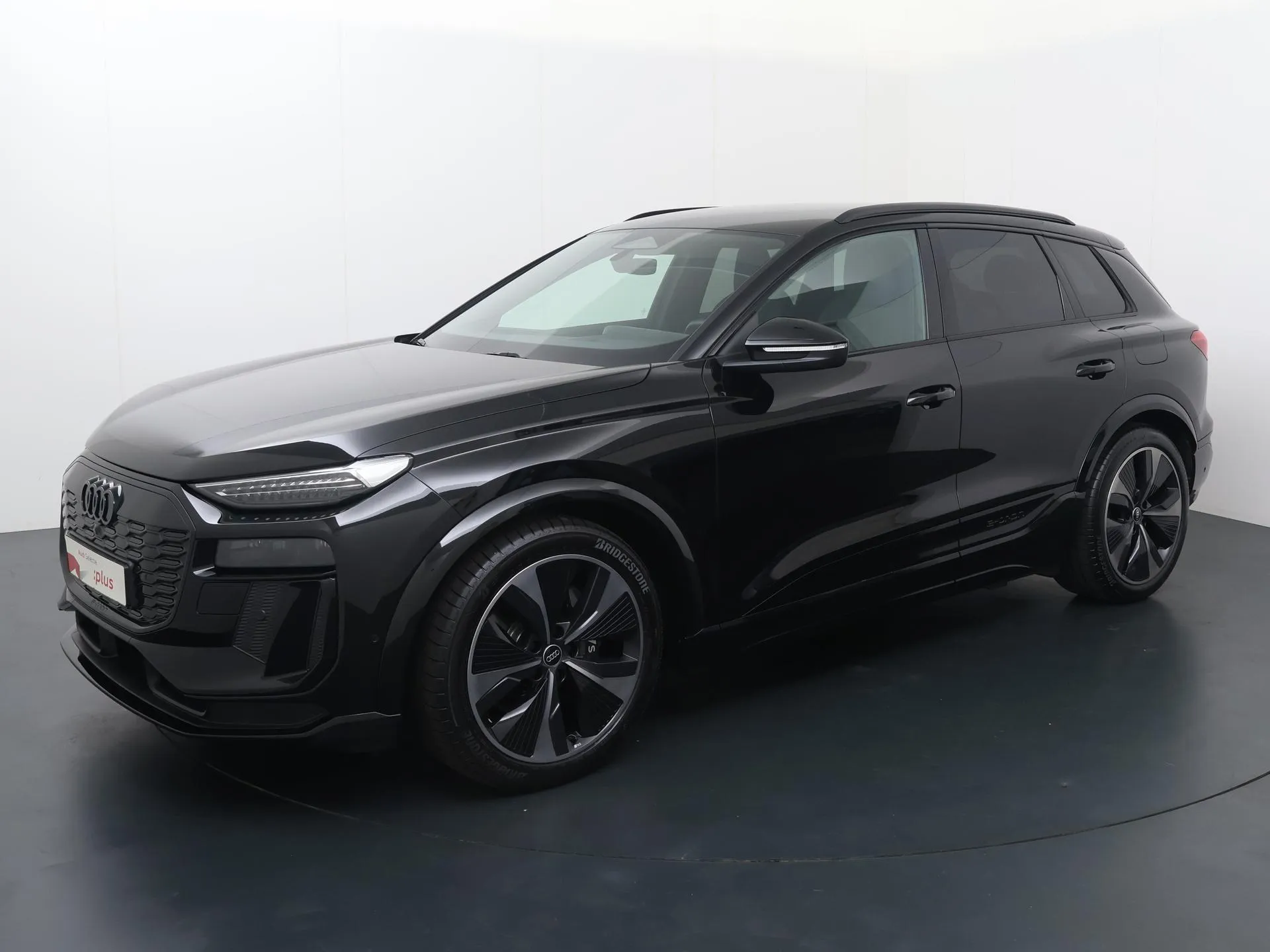 Audi SQ6