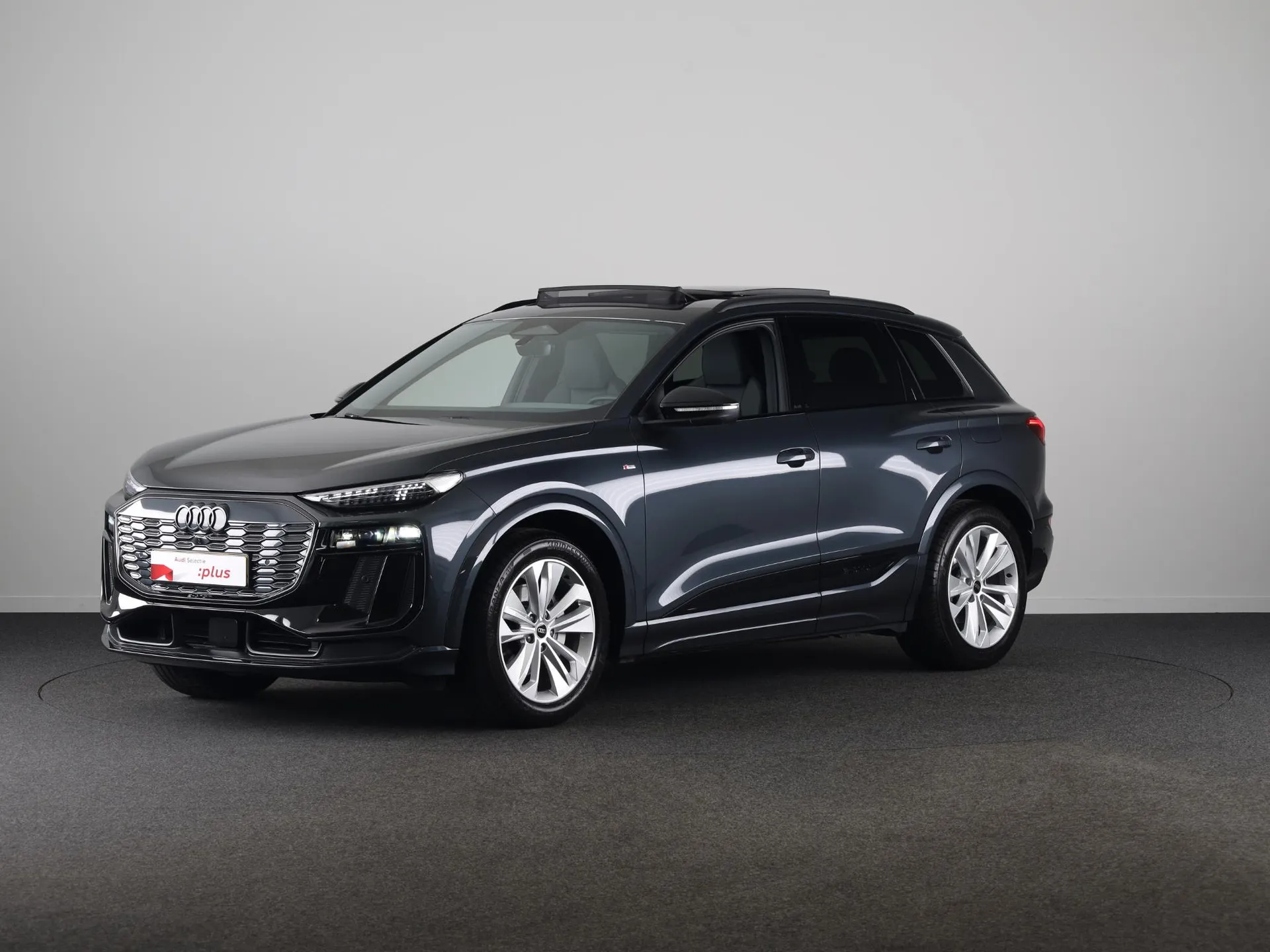 Audi Q6 e-tron
