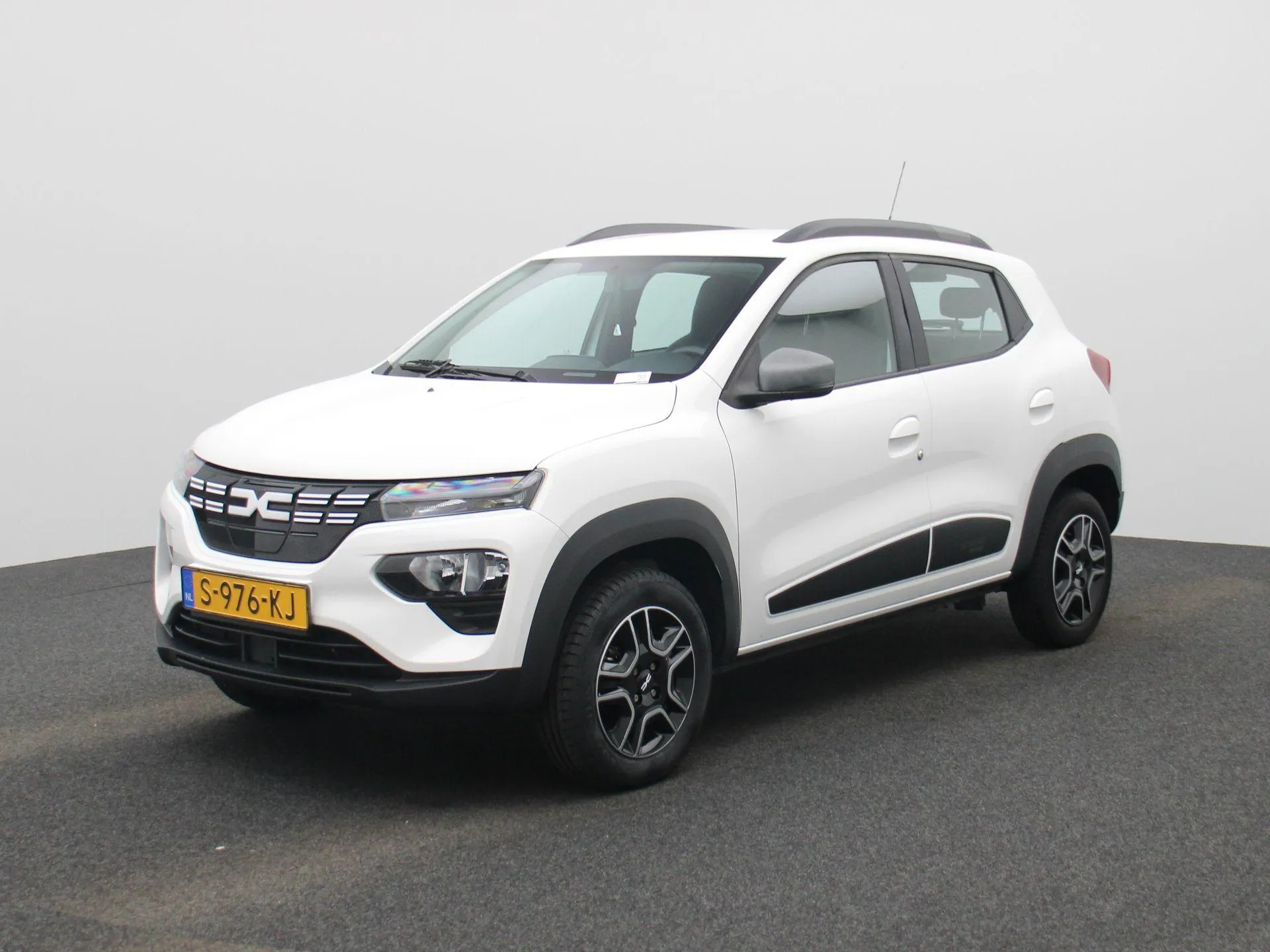 Lease Dacia Dacia Spring Expression 27 kWh - Vergelijk via Leasevinder