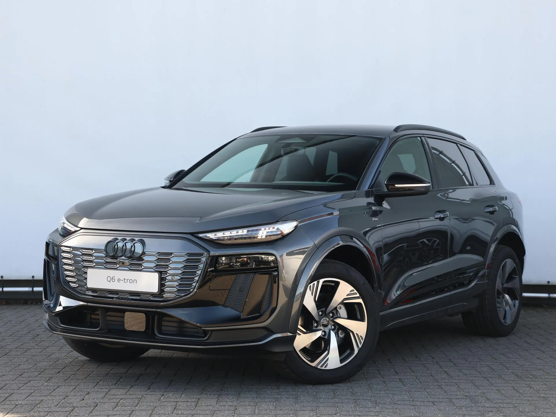Audi Q6 e-tron