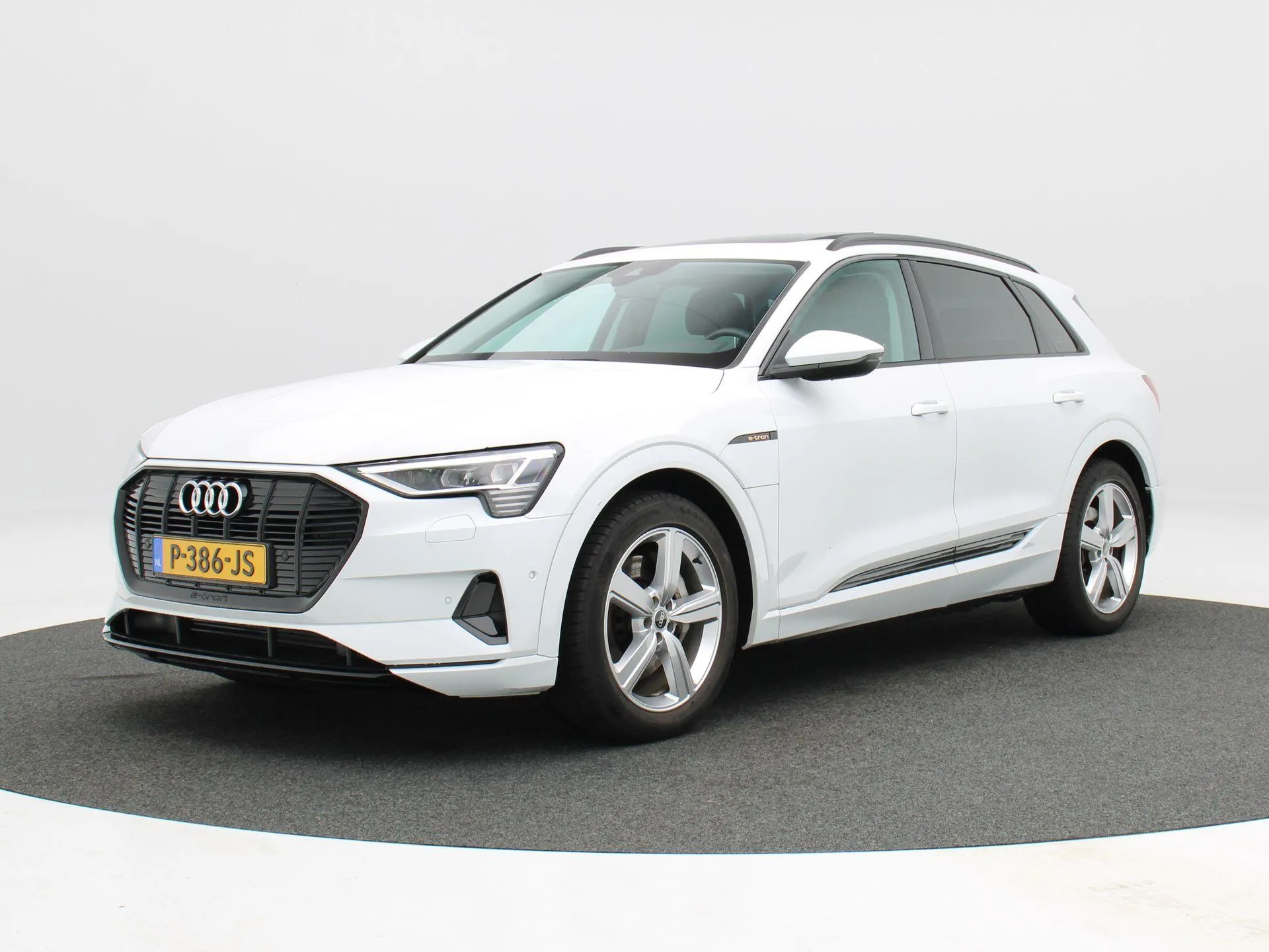 Audi e tron