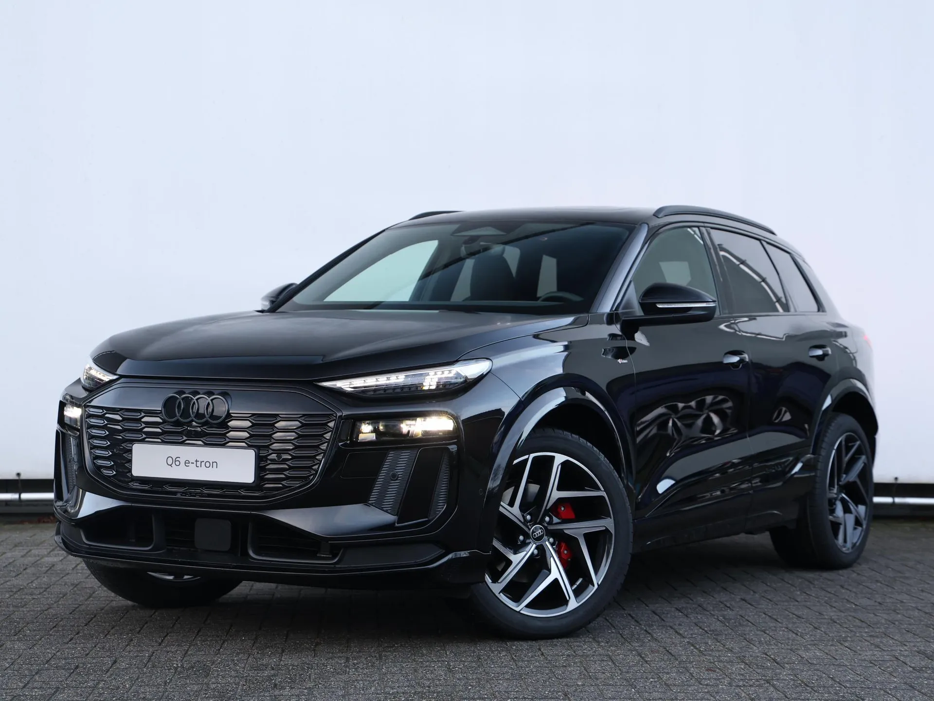 Audi Q6 e-tron