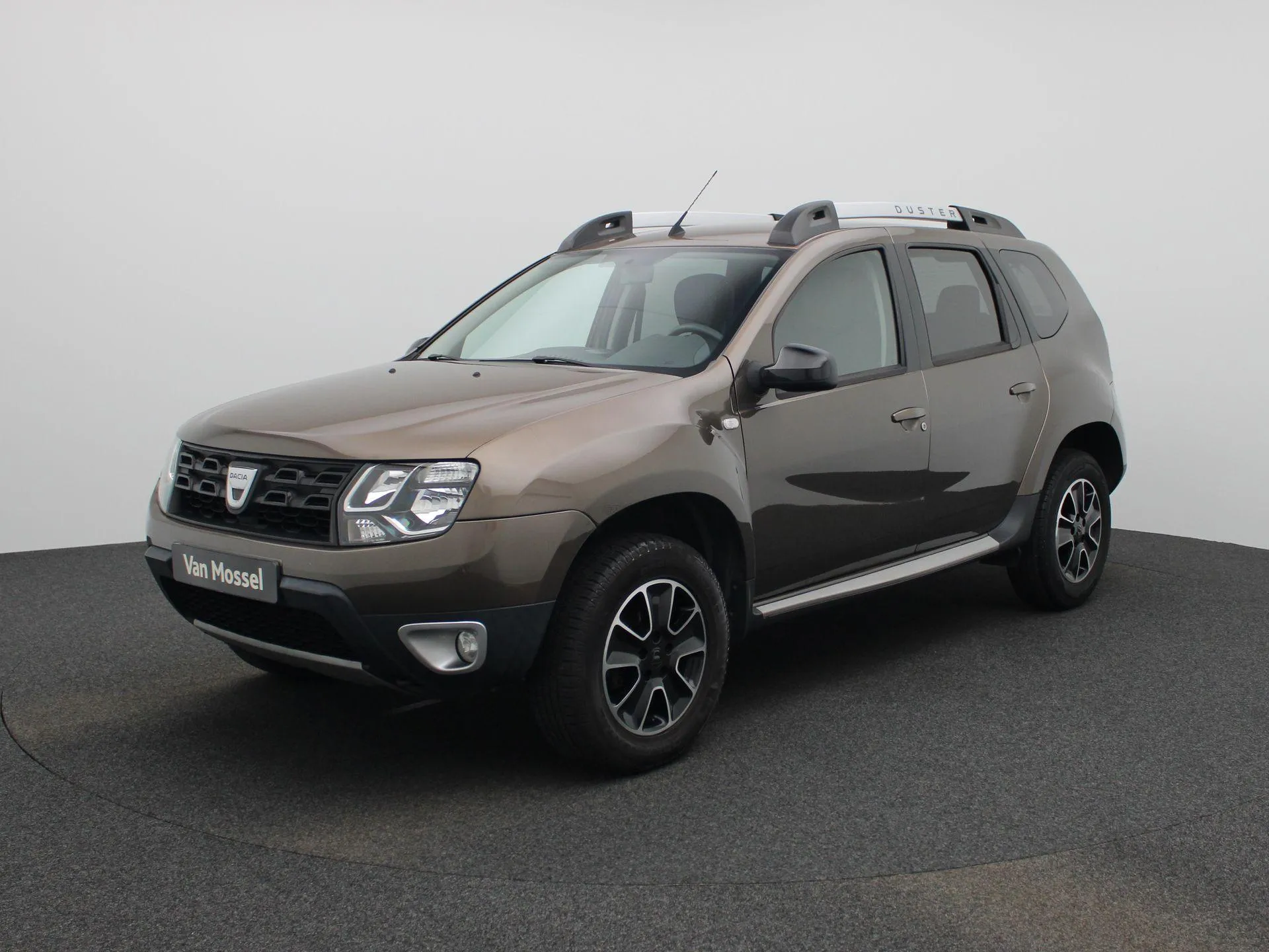 Lease Dacia Dacia Duster 1.2 TCe 4x2 Blackshadow - Vergelijk via Leasevinder