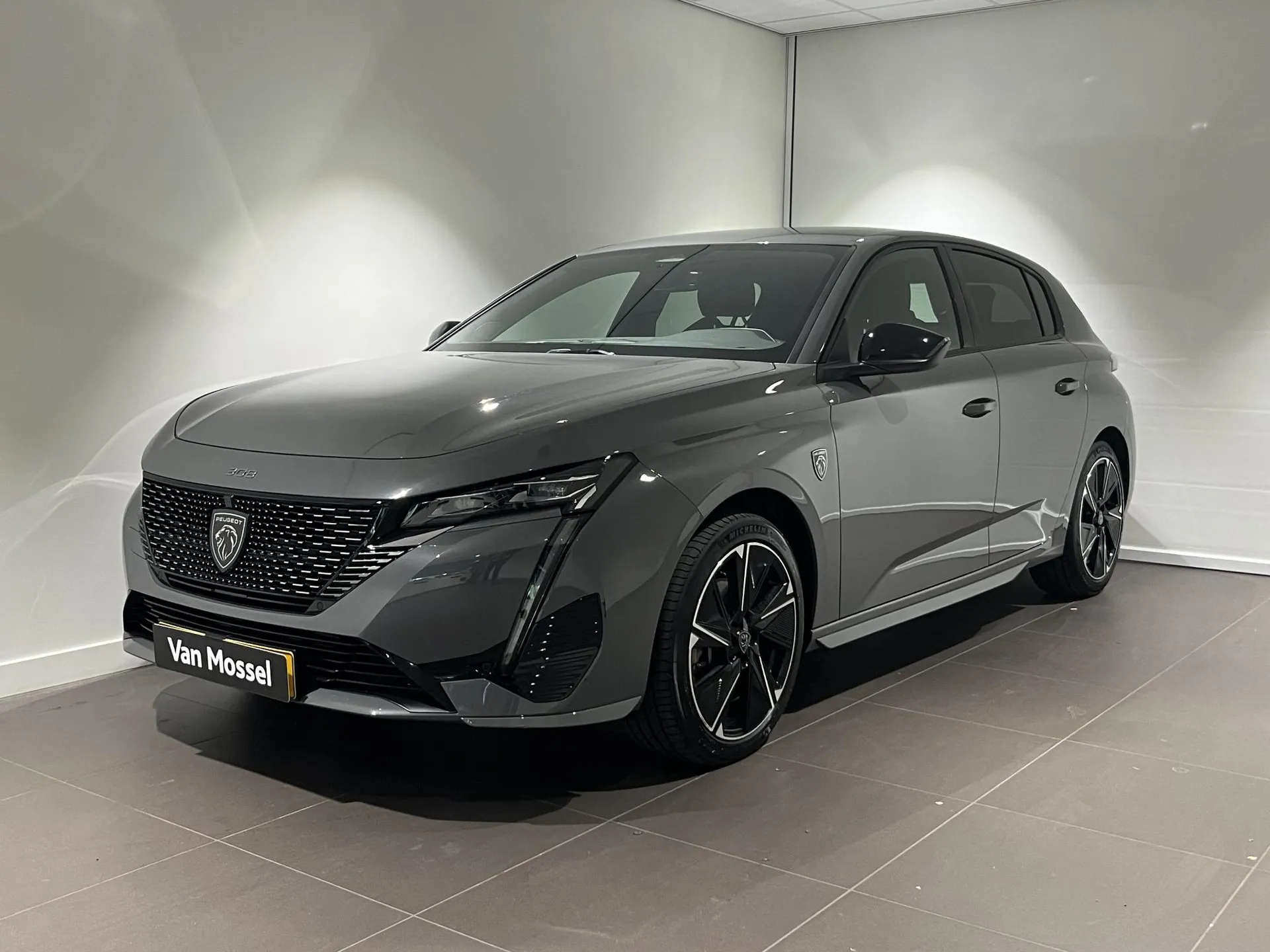 Peugeot e-308