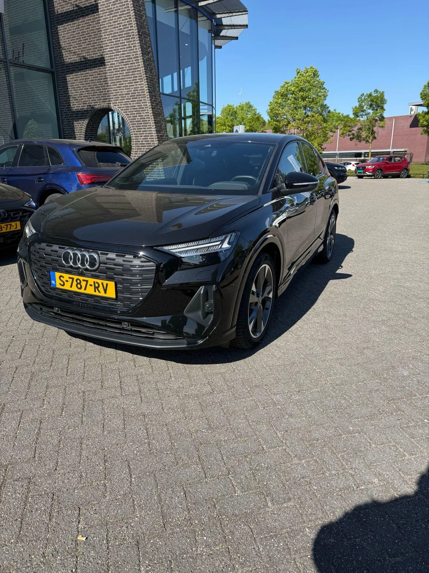 Audi Q4 e-tron