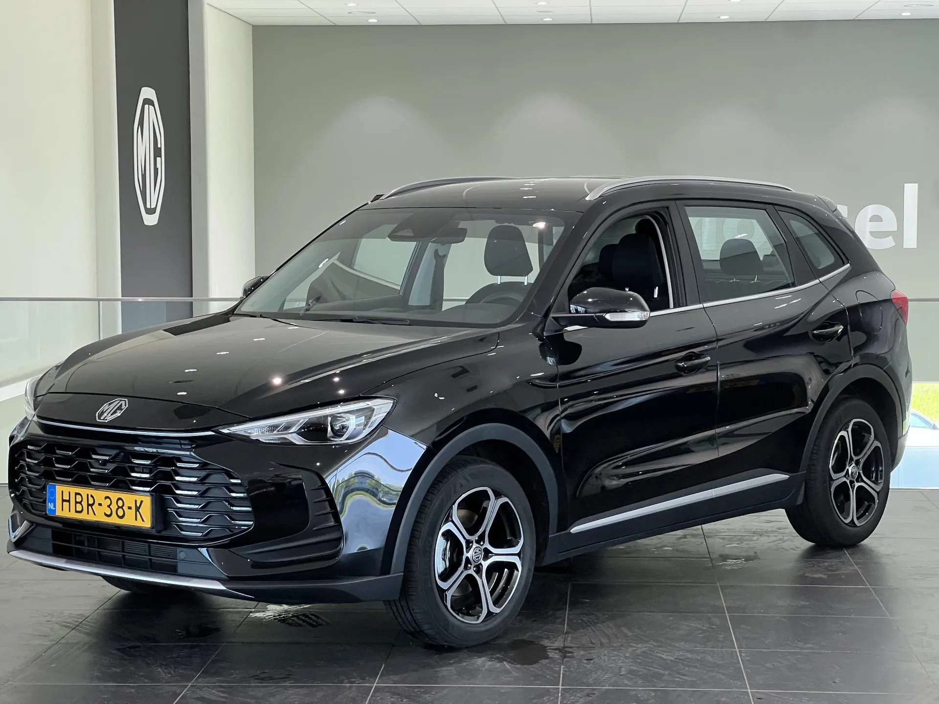 MG ZS