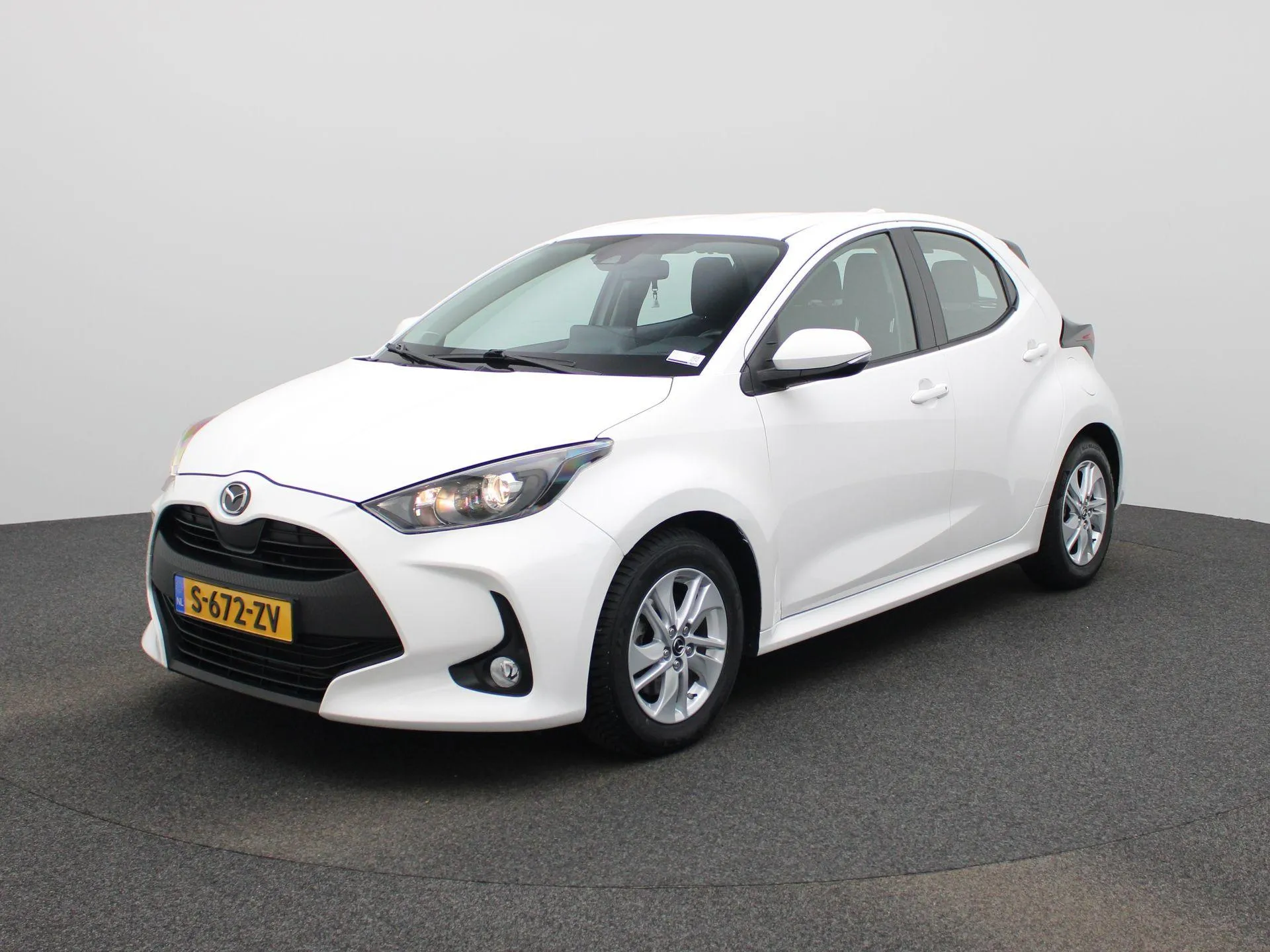 Mazda 2 Hybrid