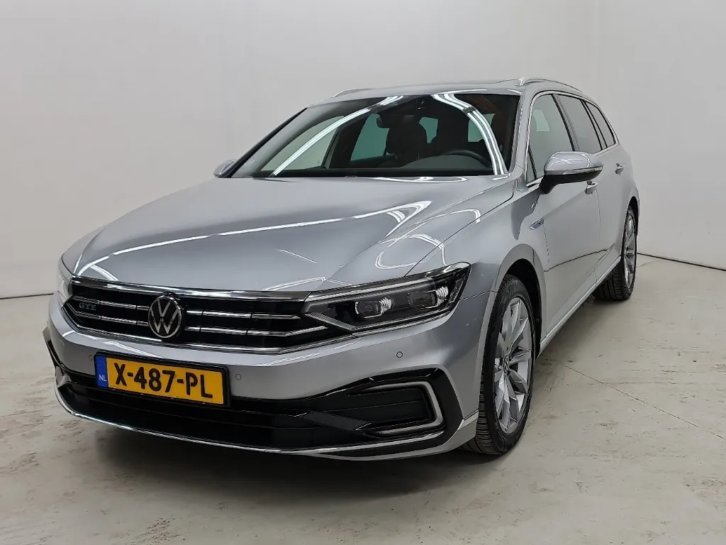 Volkswagen Passat leasen