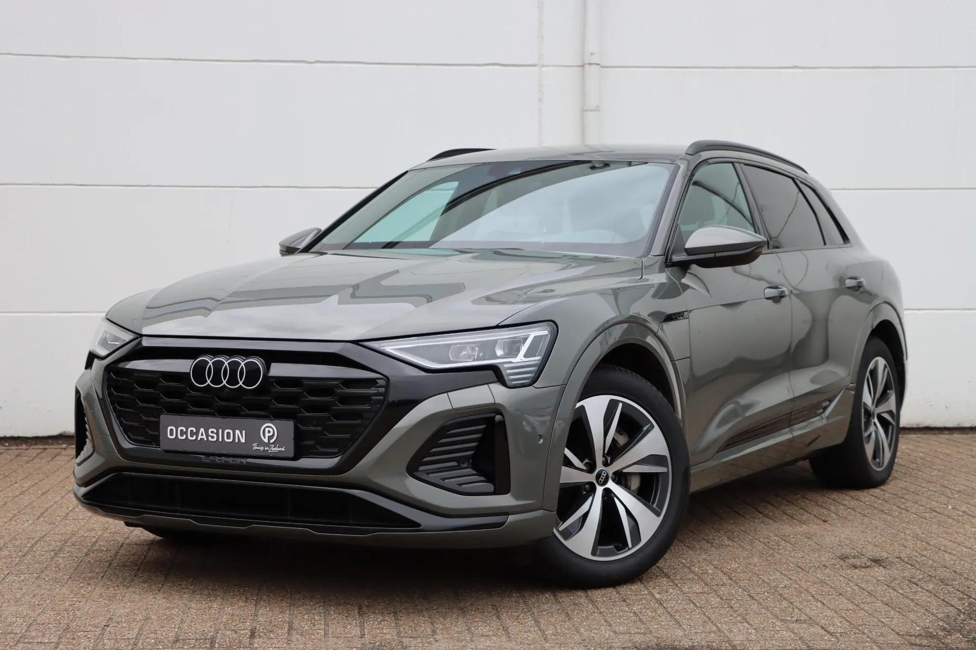 Audi Q8 e-tron