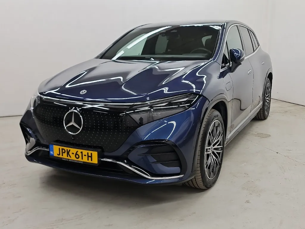 Mercedes-Benz EQS SUV
