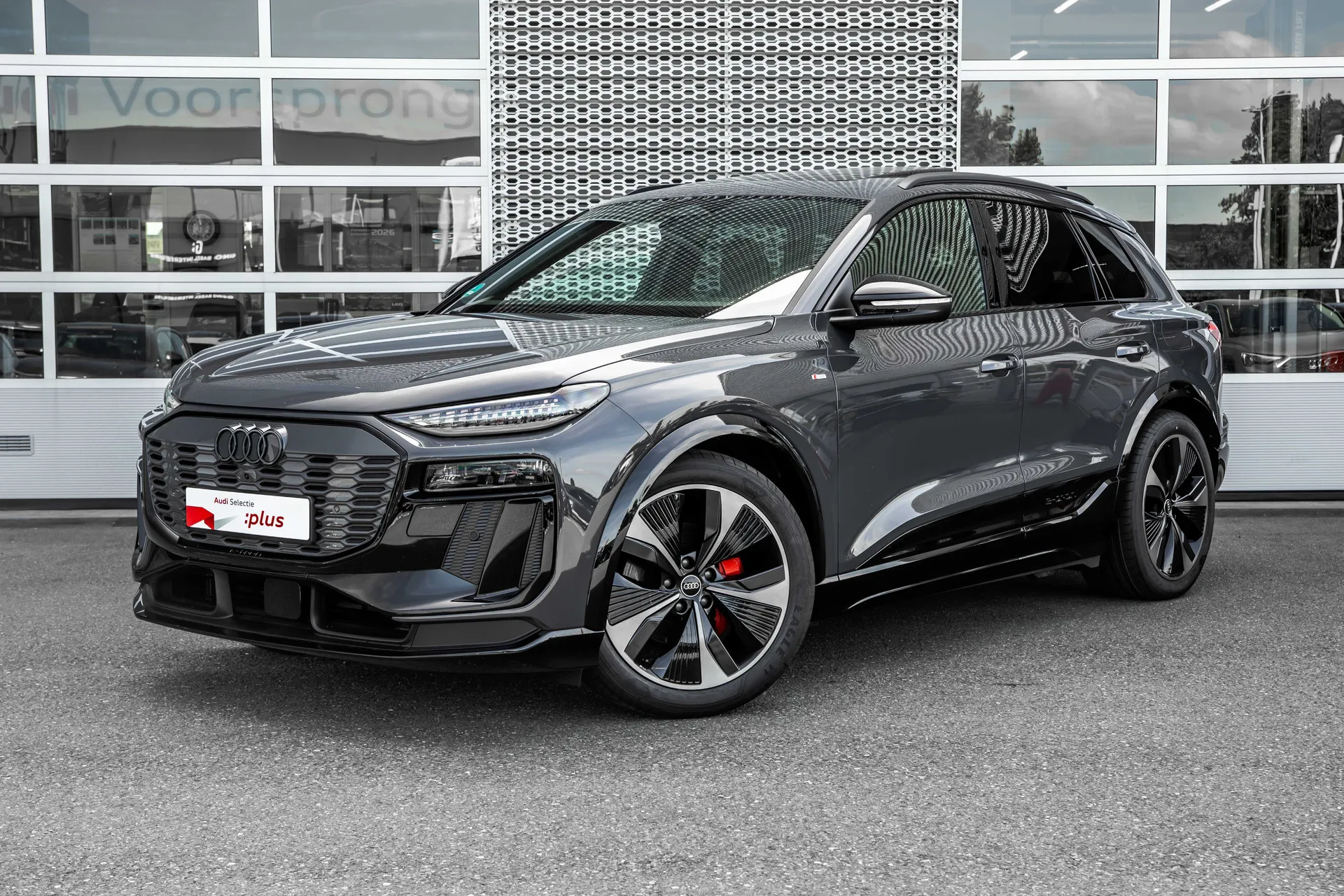 Audi Q6 e-tron