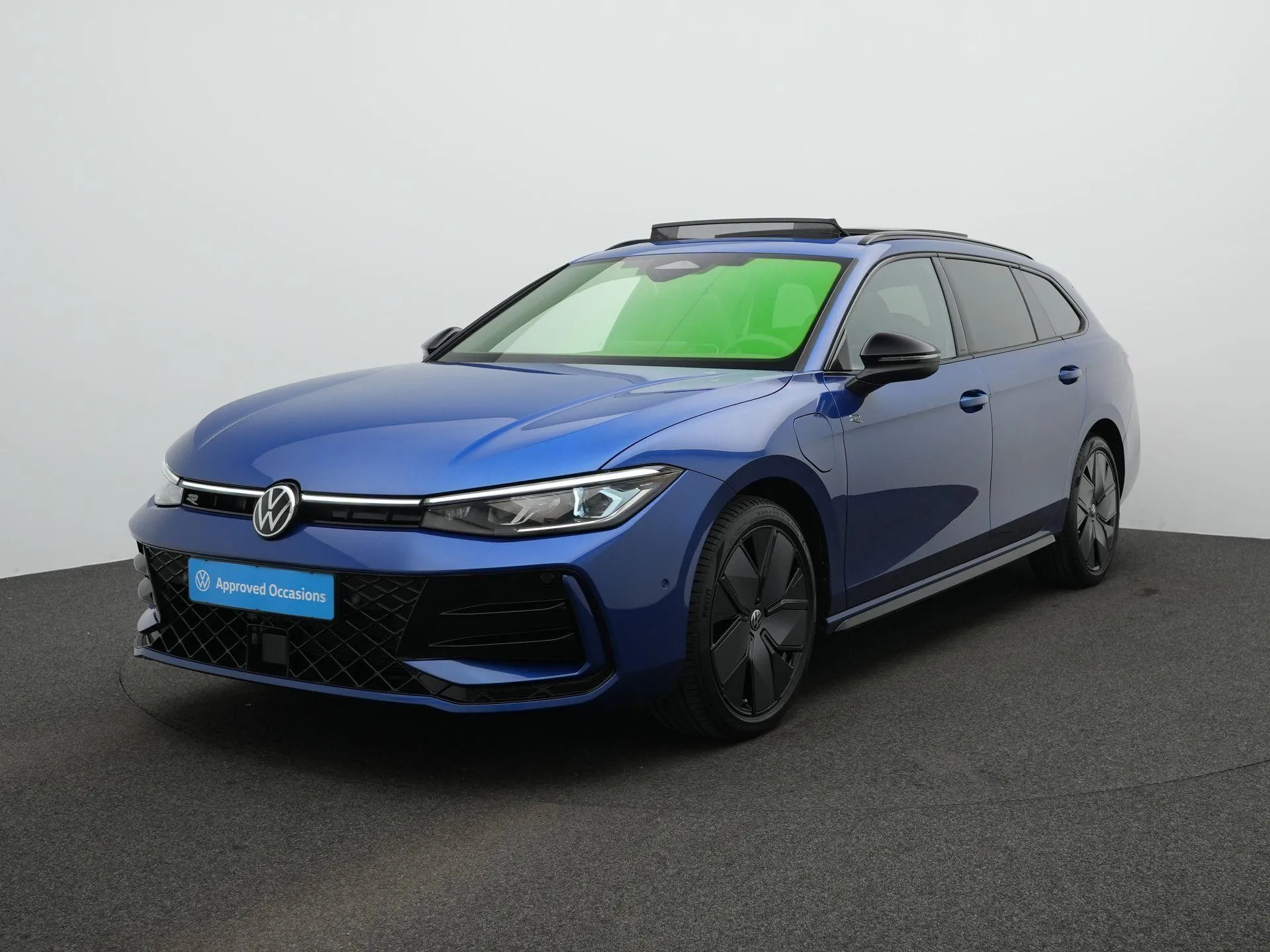 Volkswagen Passat — foto 1
