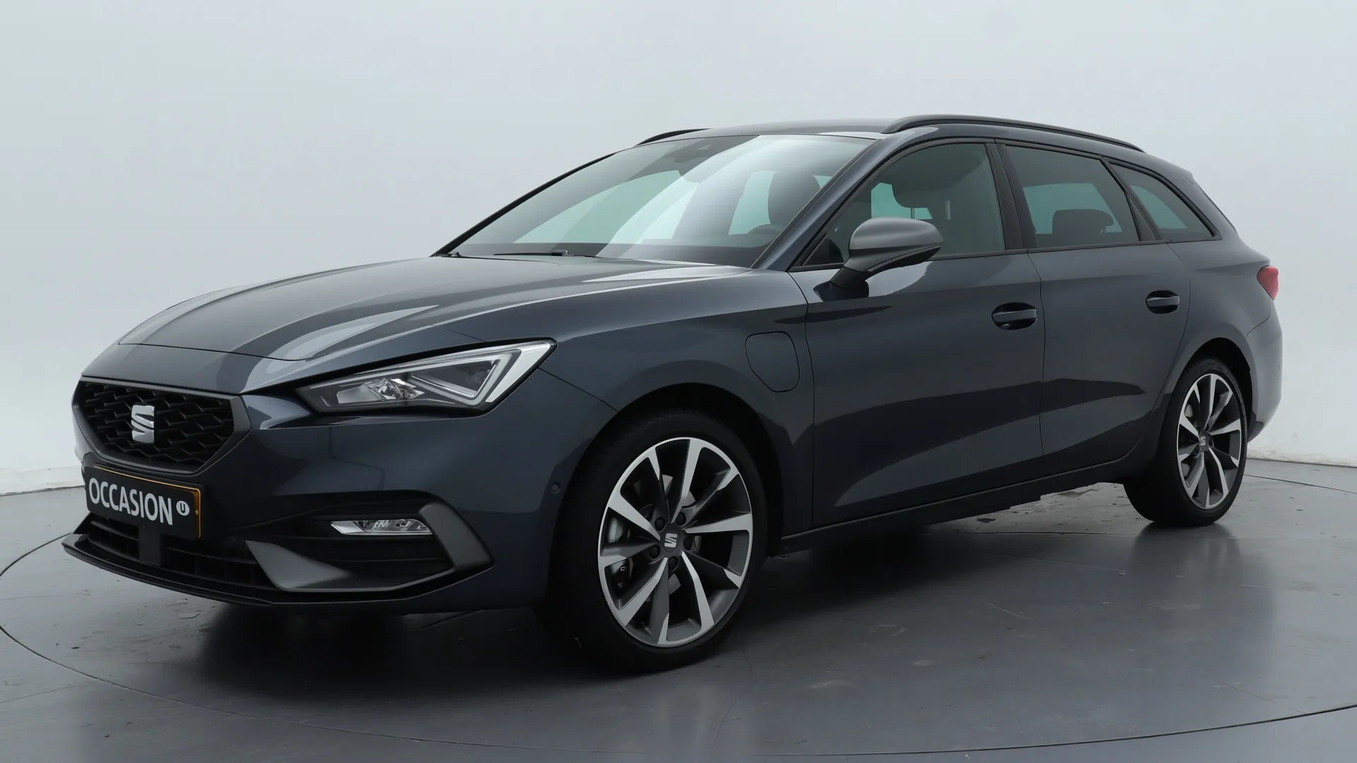Seat Leon — foto 1