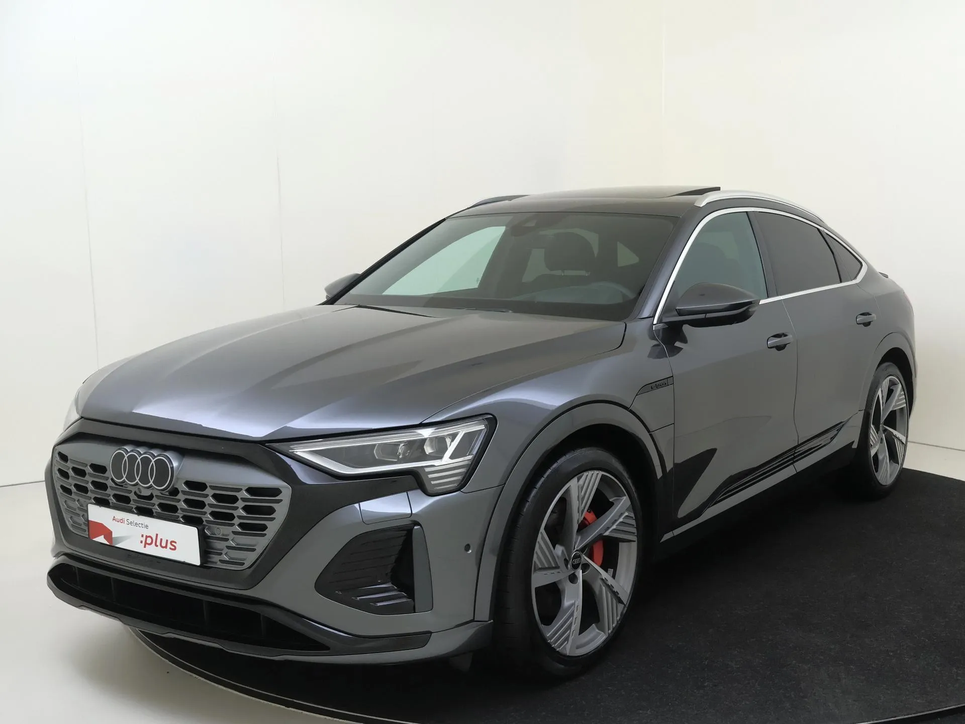 Audi Q8 e-tron