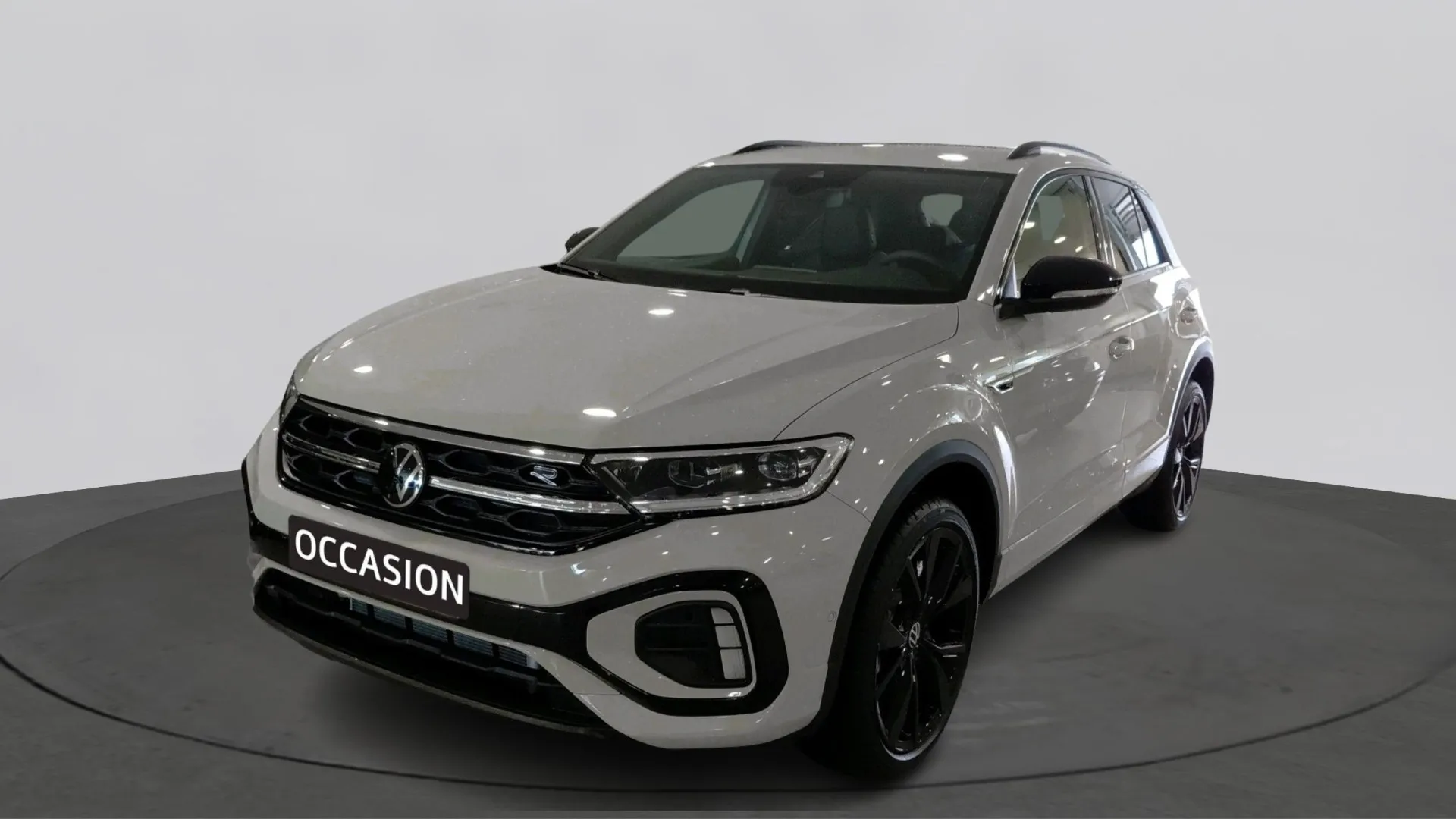 Volkswagen T-Roc — foto 1