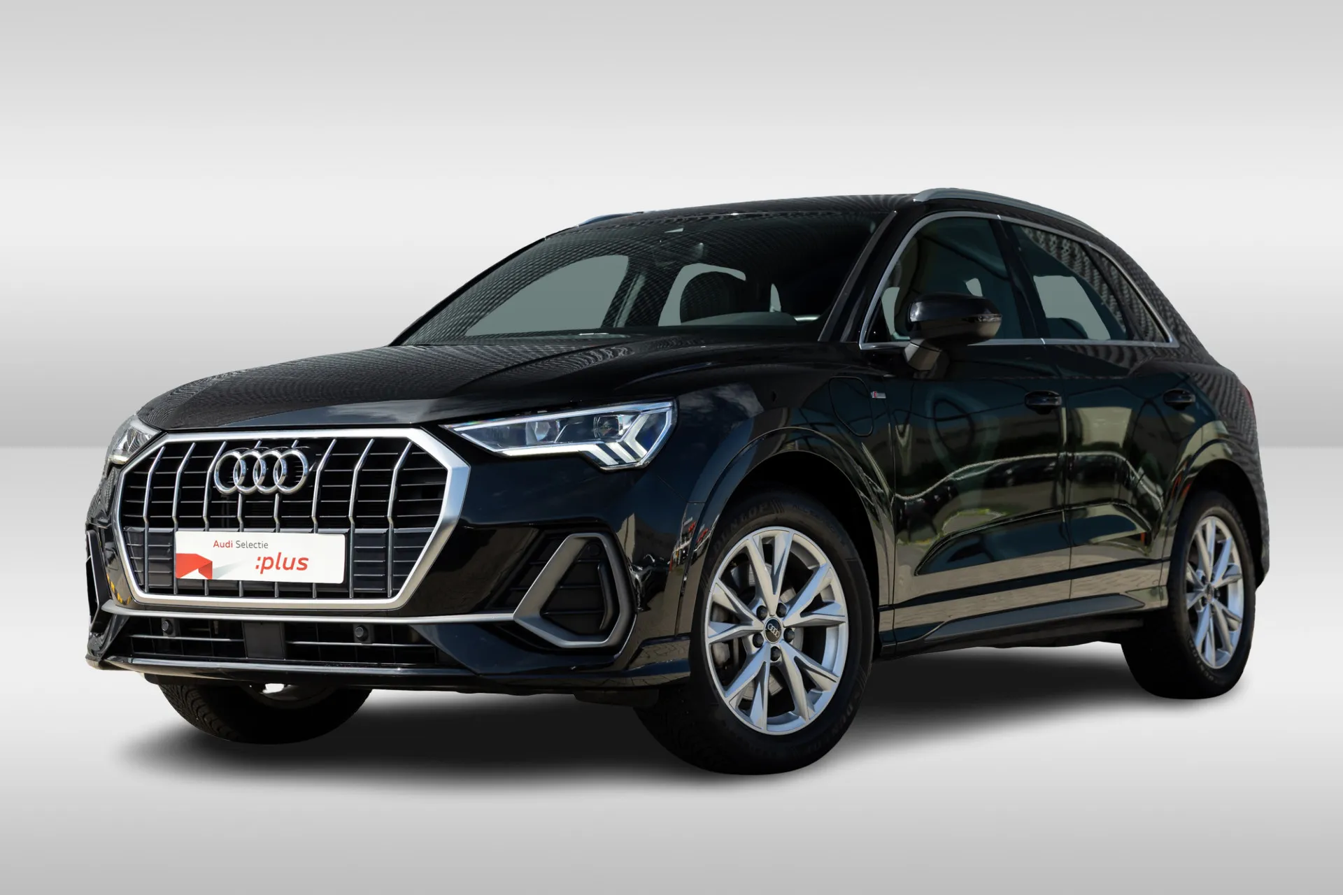 Audi Q3 — foto 1