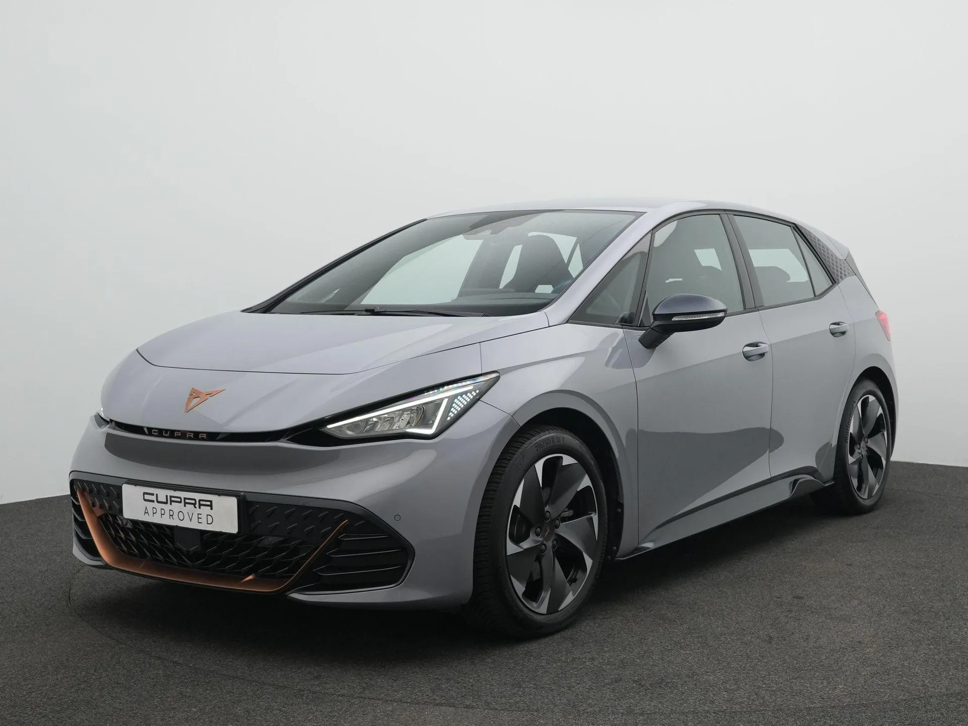 Cupra Born — foto 1