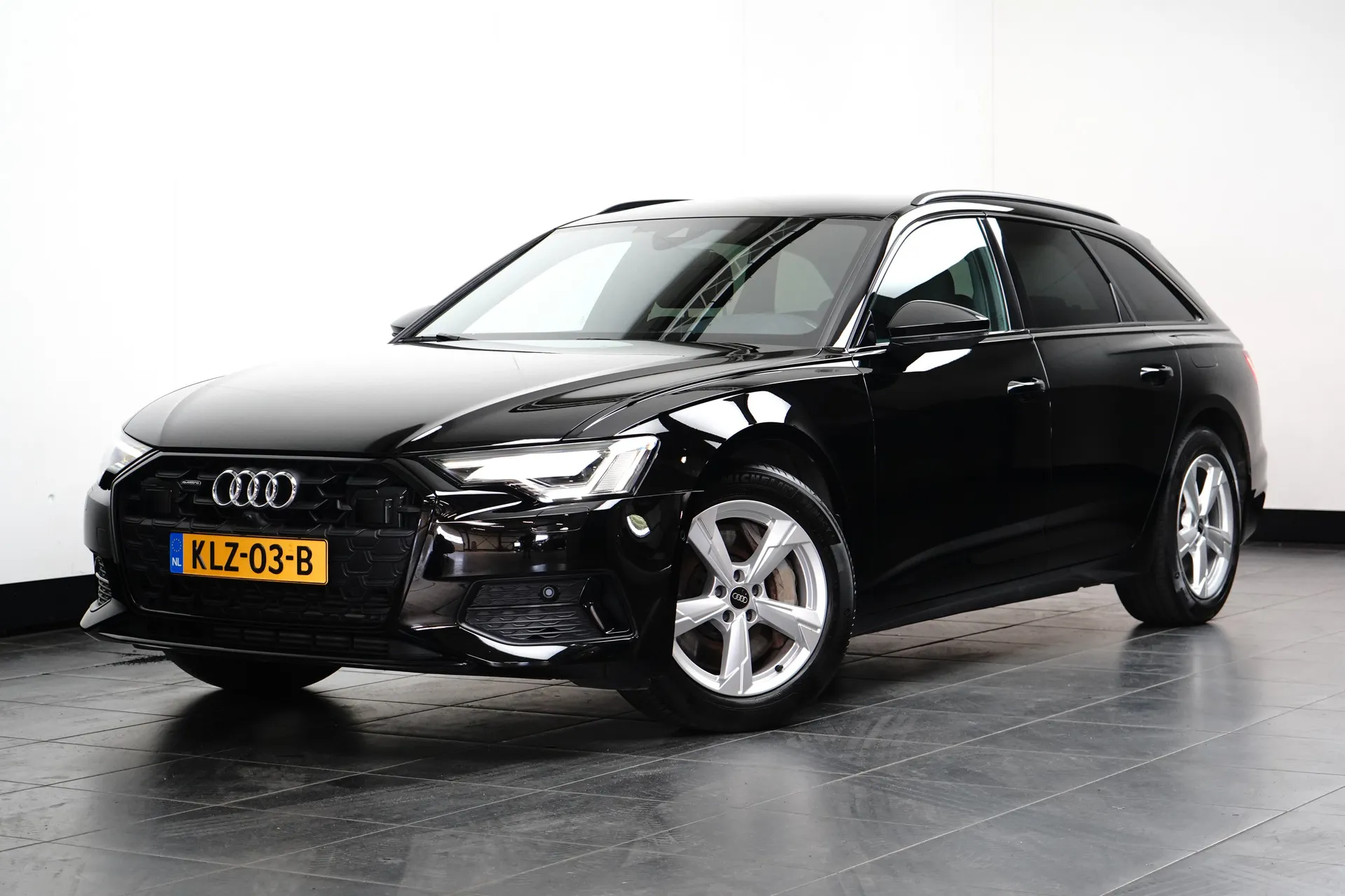 Audi A6 — foto 1
