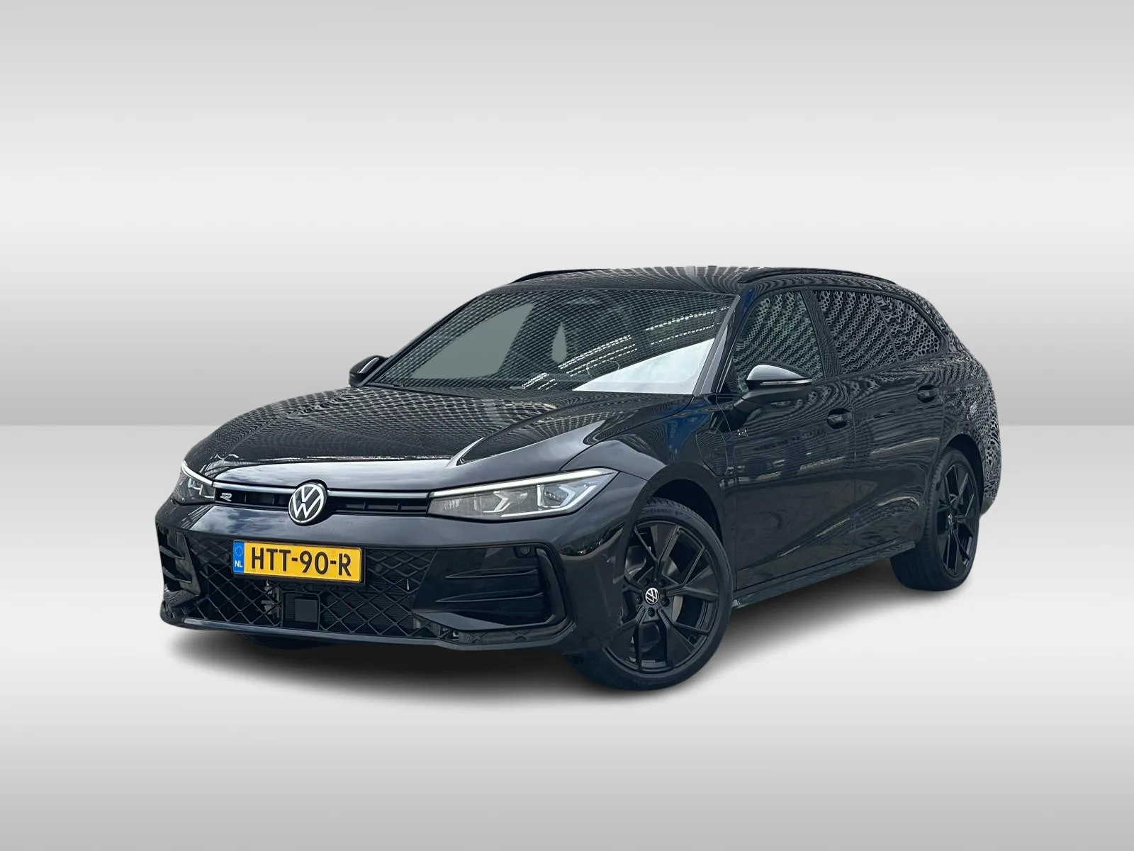Volkswagen Passat — foto 1