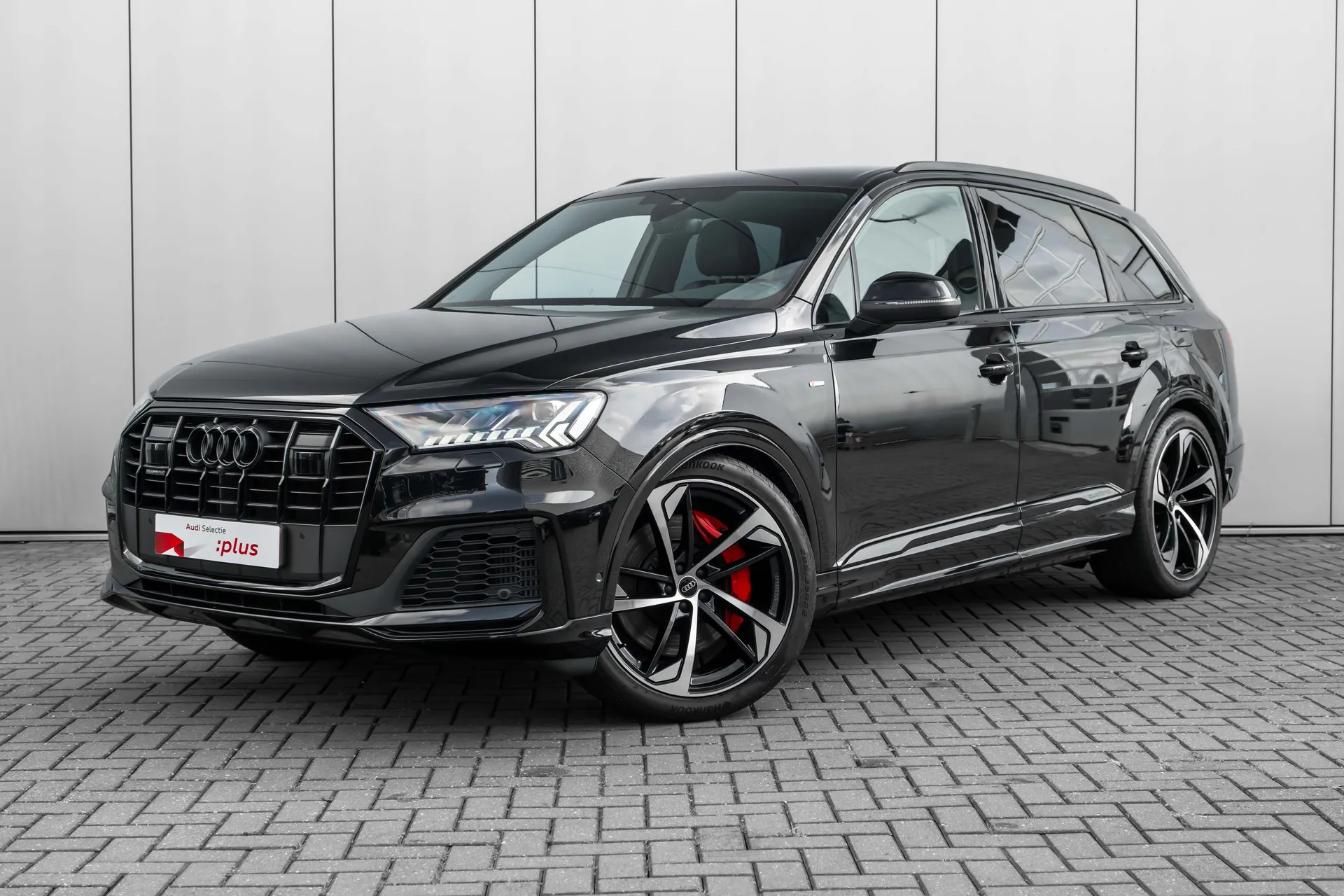 Audi Q7 — foto 1