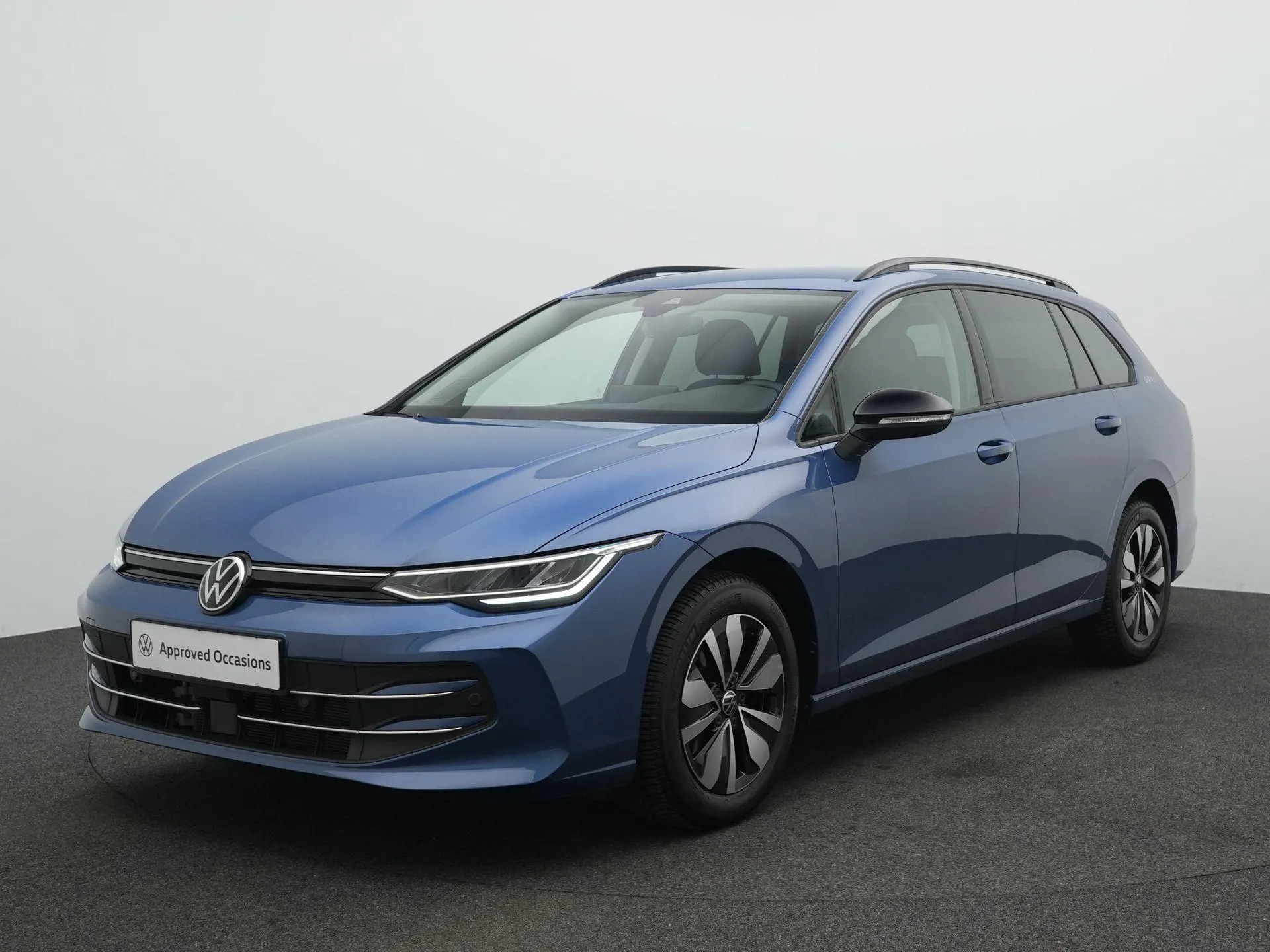 Volkswagen Golf — foto 1