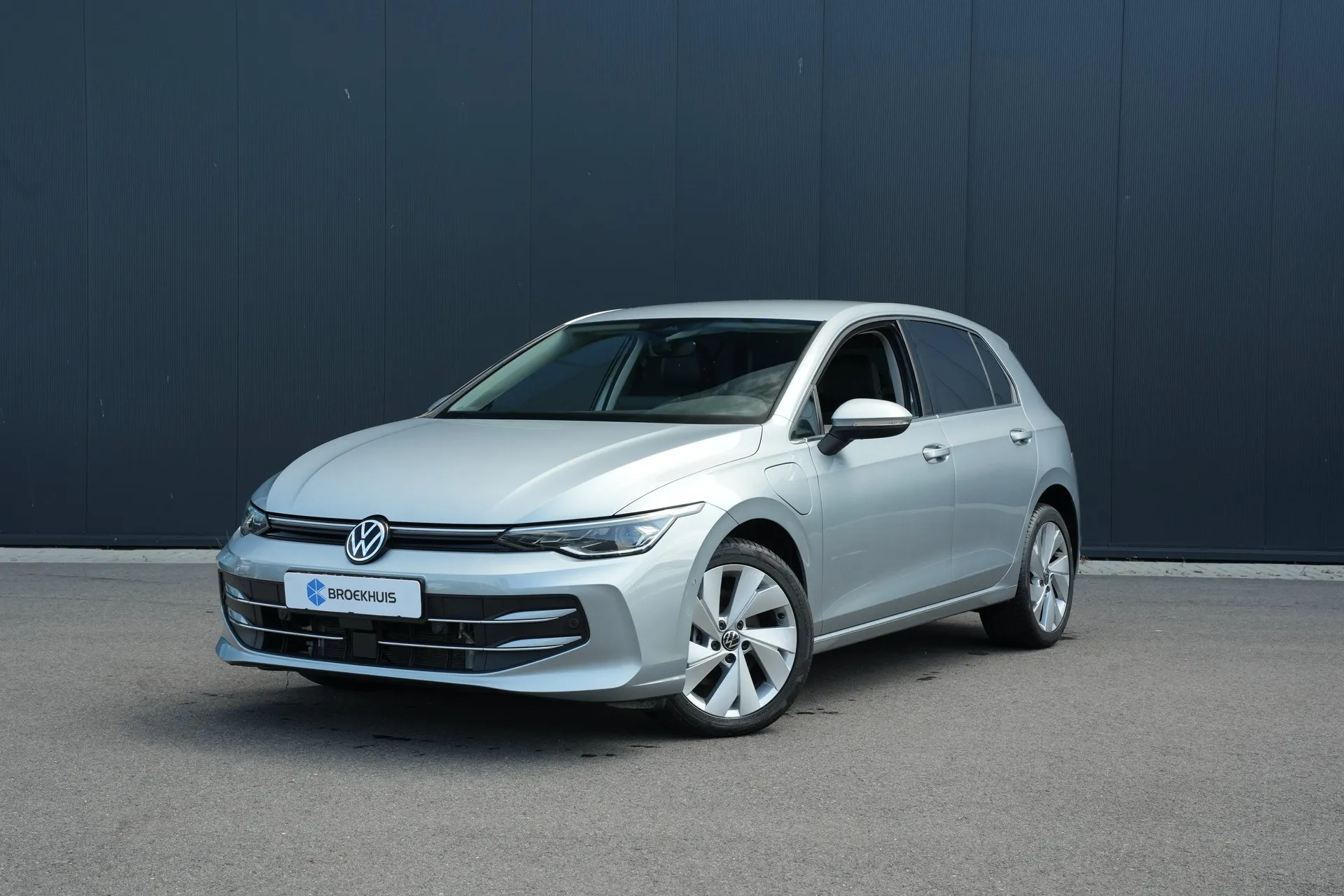 Volkswagen Golf — foto 1