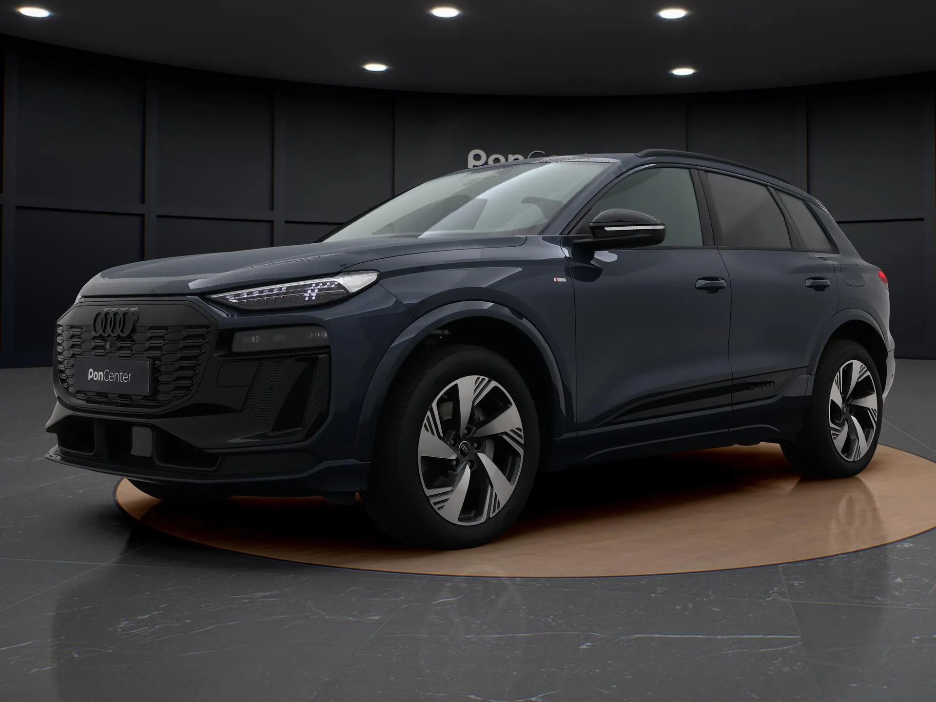 Audi Q6 e-tron — foto 1