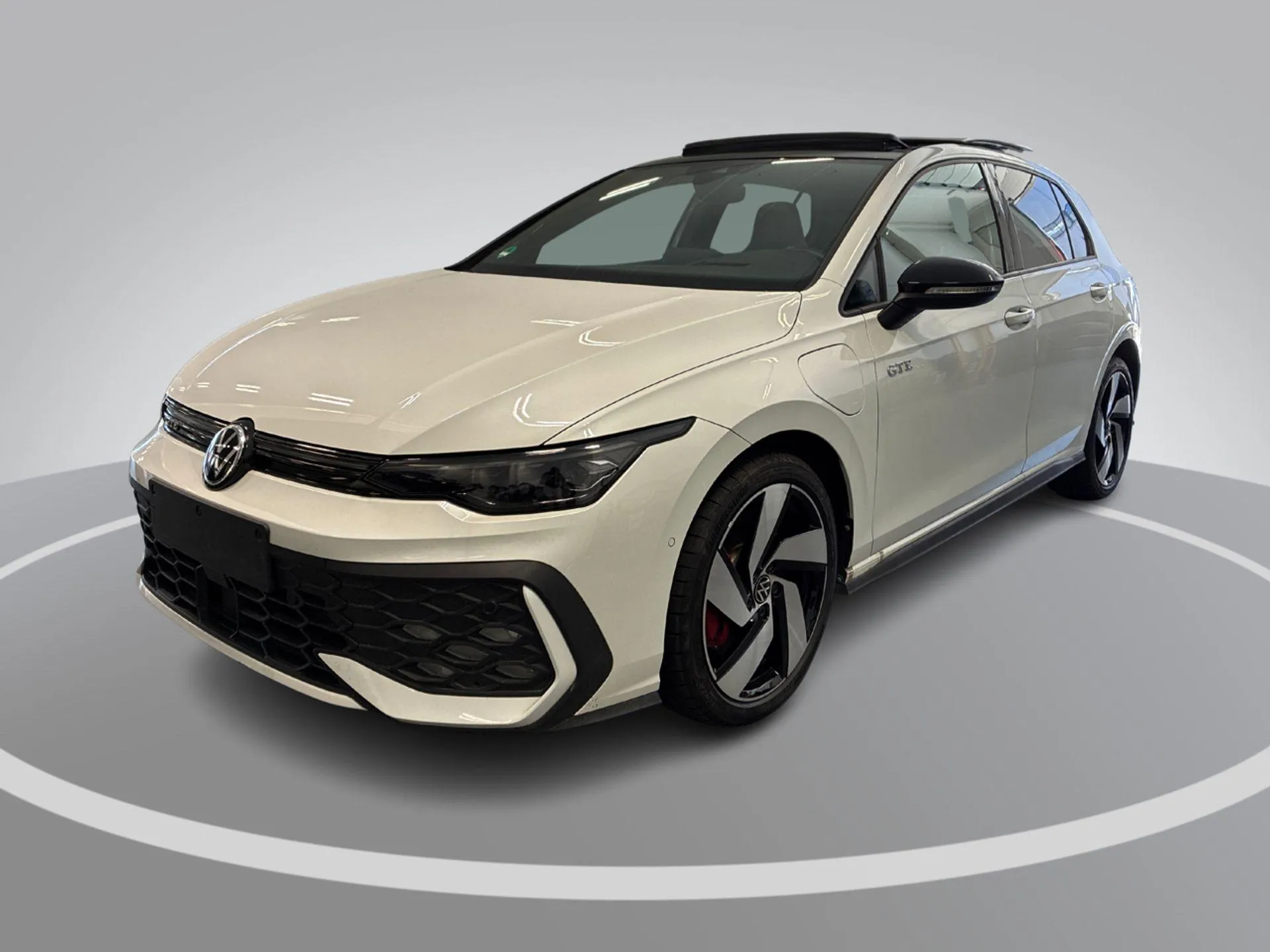Volkswagen Golf — foto 1