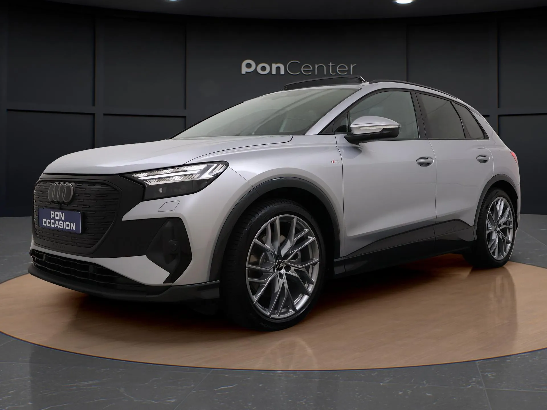 Audi Q4 e-tron — foto 1
