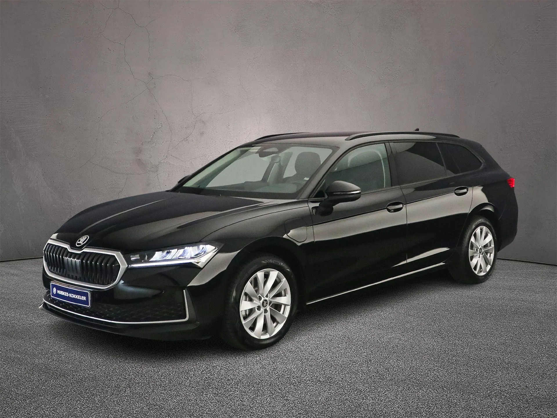 Škoda Superb — foto 1