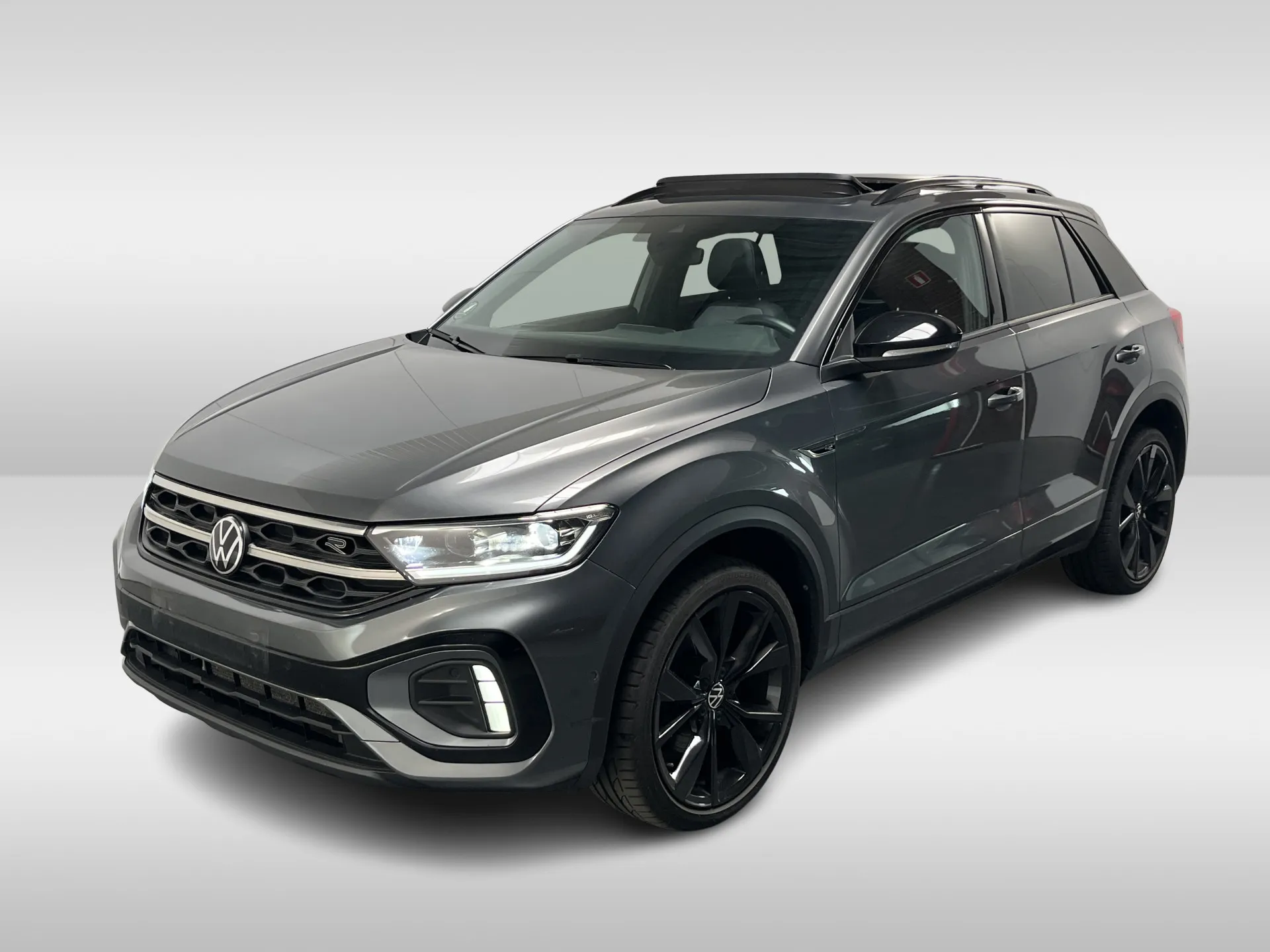 Volkswagen T-Roc — foto 1