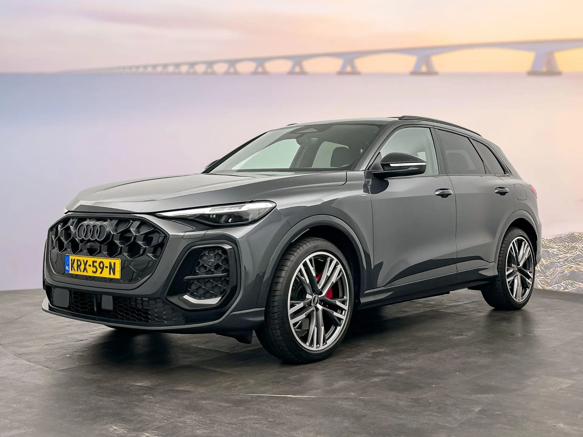 Audi Q5 — foto 1