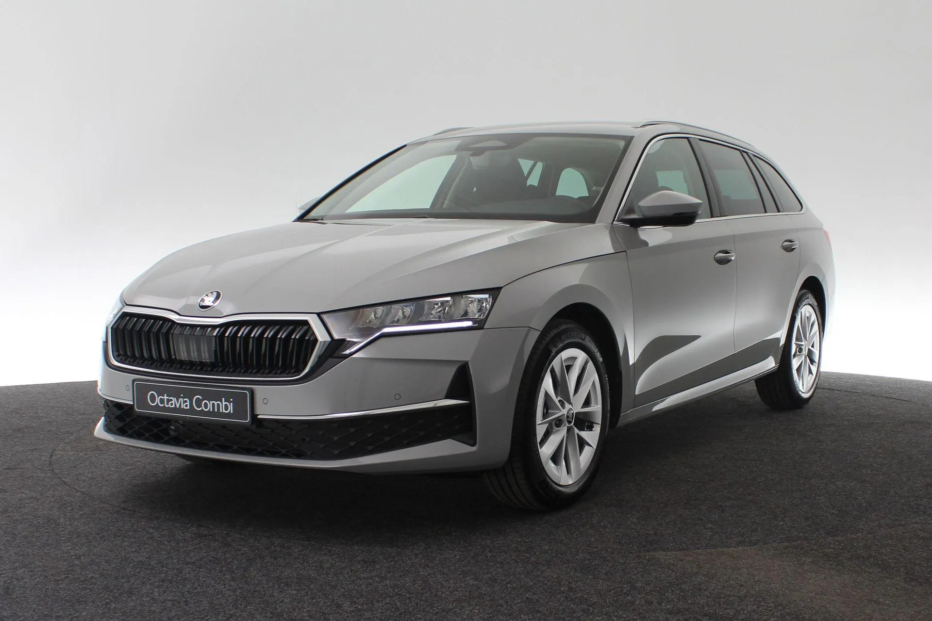 Škoda Octavia — foto 1